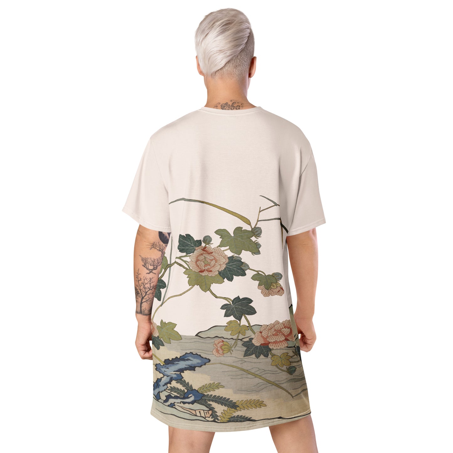 Kesi Flower Album|Hibiscus by the Water|T-shirt dress|Fish belly white