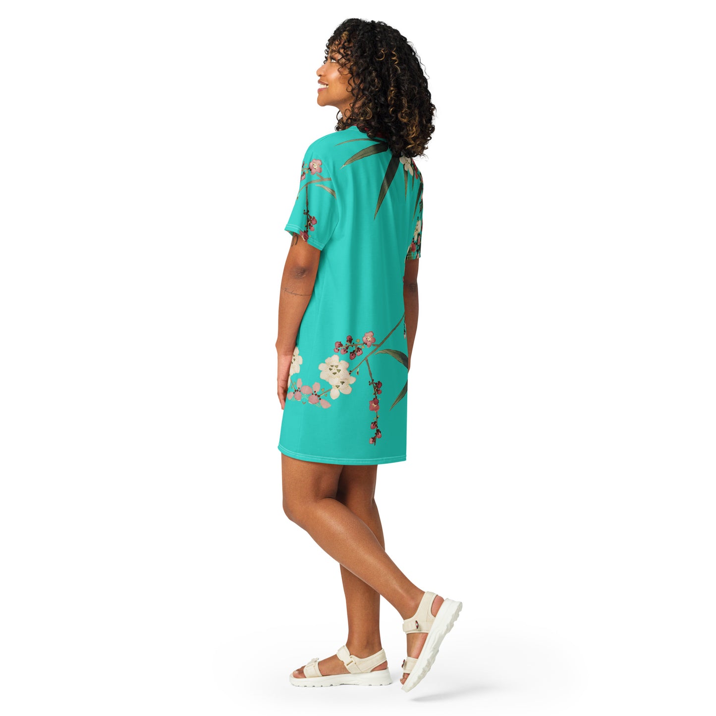 The Spirit of Flowers in Twelve Months|Crimson Plum Blossom and Lush Green Bamboo|T-shirt dress|Turquoise