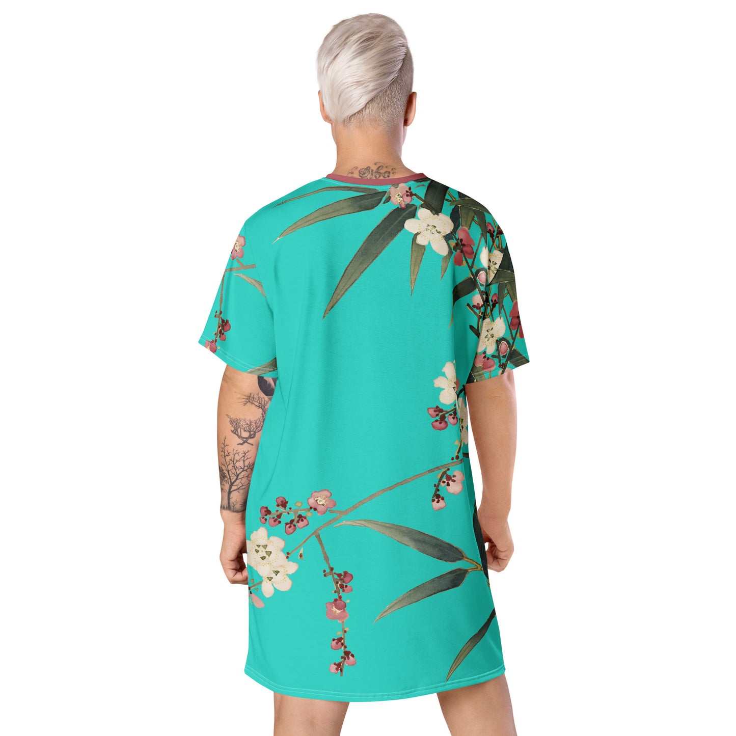 The Spirit of Flowers in Twelve Months|Crimson Plum Blossom and Lush Green Bamboo|T-shirt dress|Turquoise