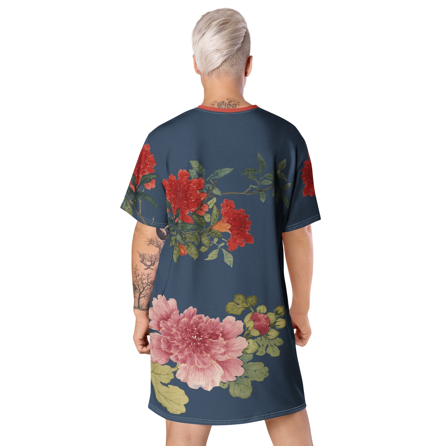 The Spirit of Flowers in Twelve Months|Hollyhock and Pomegranate in Bloom|T-shirt dress|Dark blue