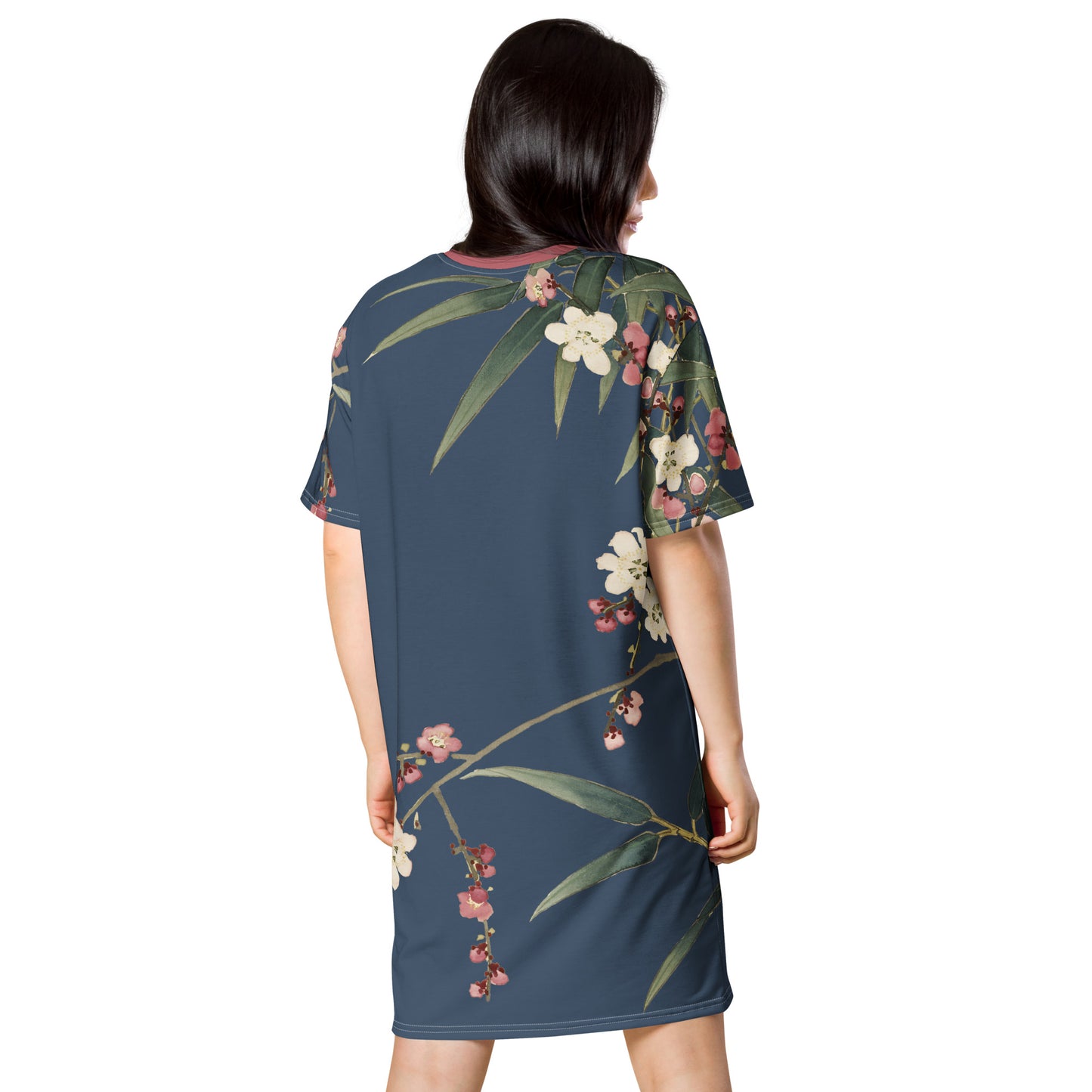 The Spirit of Flowers in Twelve Months|Crimson Plum Blossom and Lush Green Bamboo|T-shirt dress|Dark blue