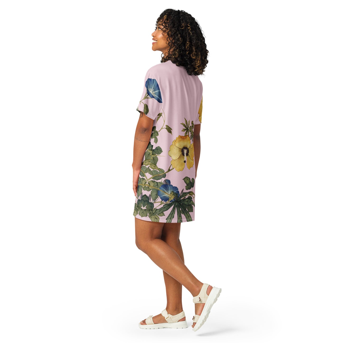 The Spirit of Flowers in Twelve Months|Okra and White-edged Morning Glory in Bloom|T-shirt dress|Pale pinkish gray