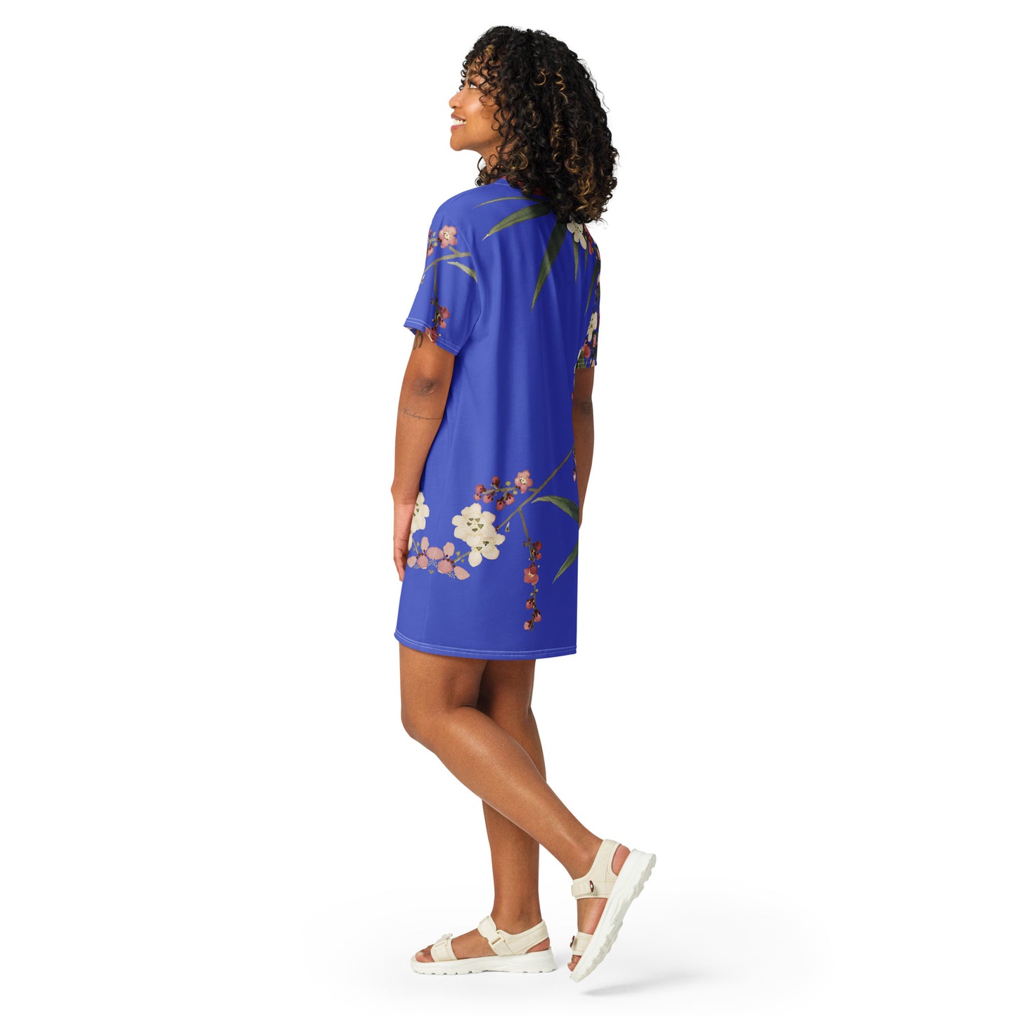 The Spirit of Flowers in Twelve Months|Crimson Plum Blossom and Lush Green Bamboo|T-shirt dress|Royal blue