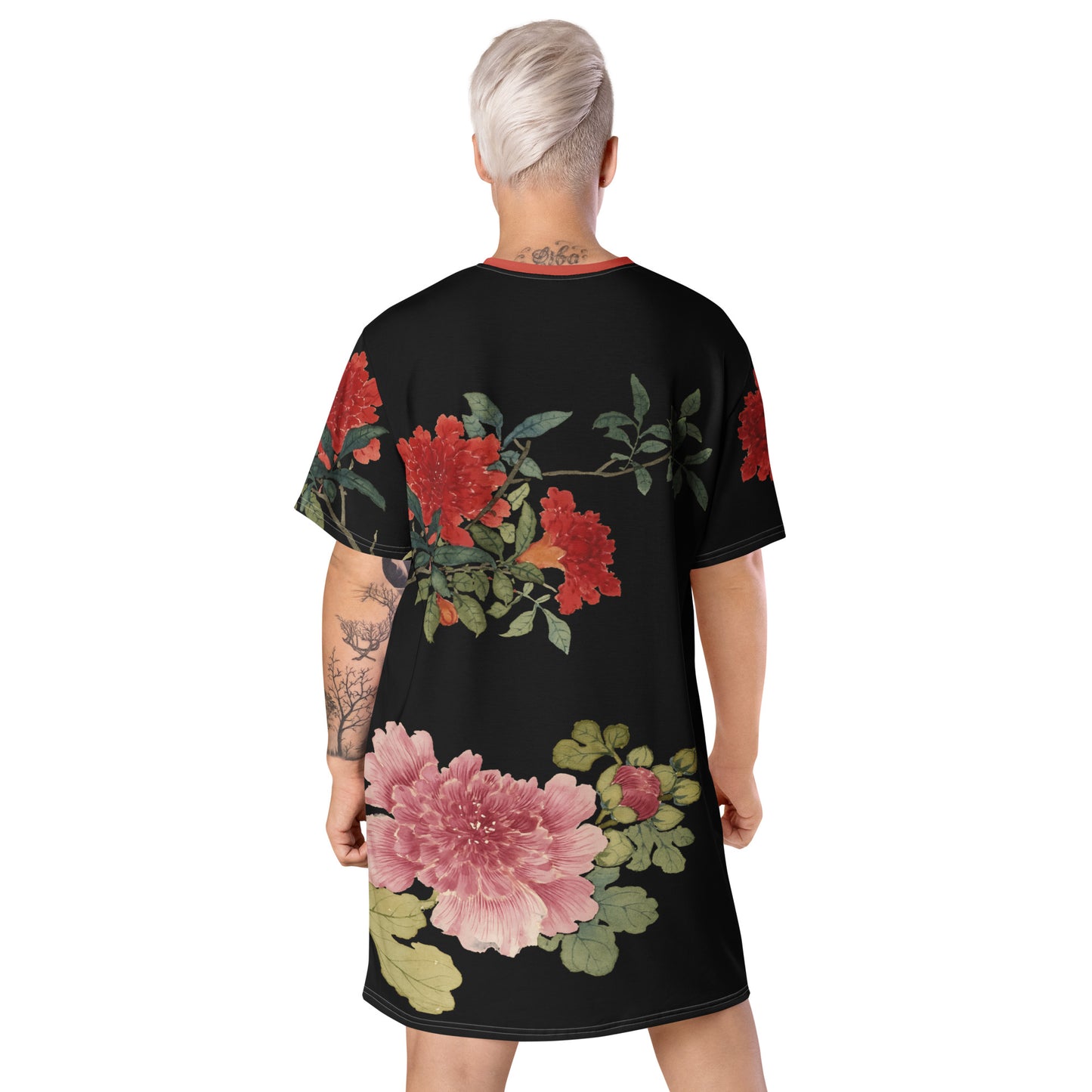 The Spirit of Flowers in Twelve Months|Hollyhock and Pomegranate in Bloom|T-shirt dress|Black