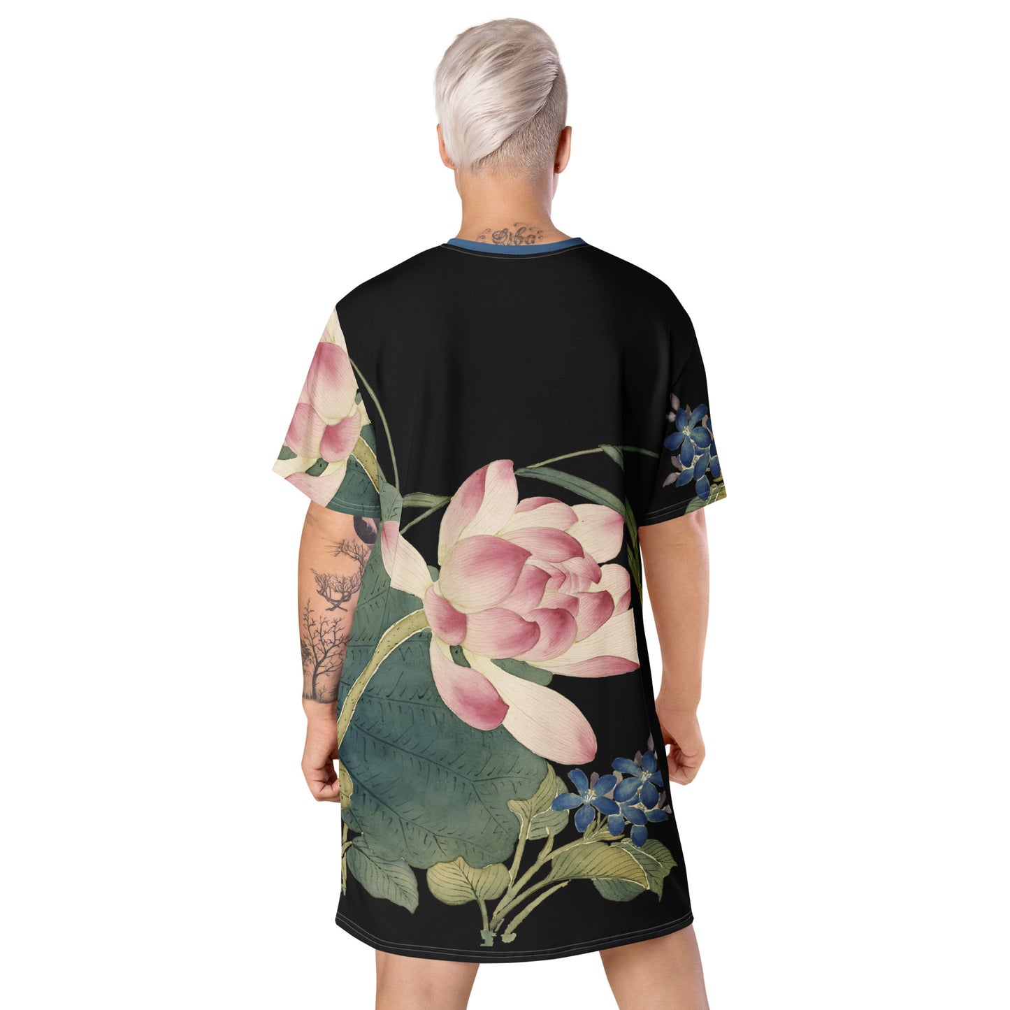 The Spirit of Flowers in Twelve Months|Lotus in Bloom|T-shirt dress|Black