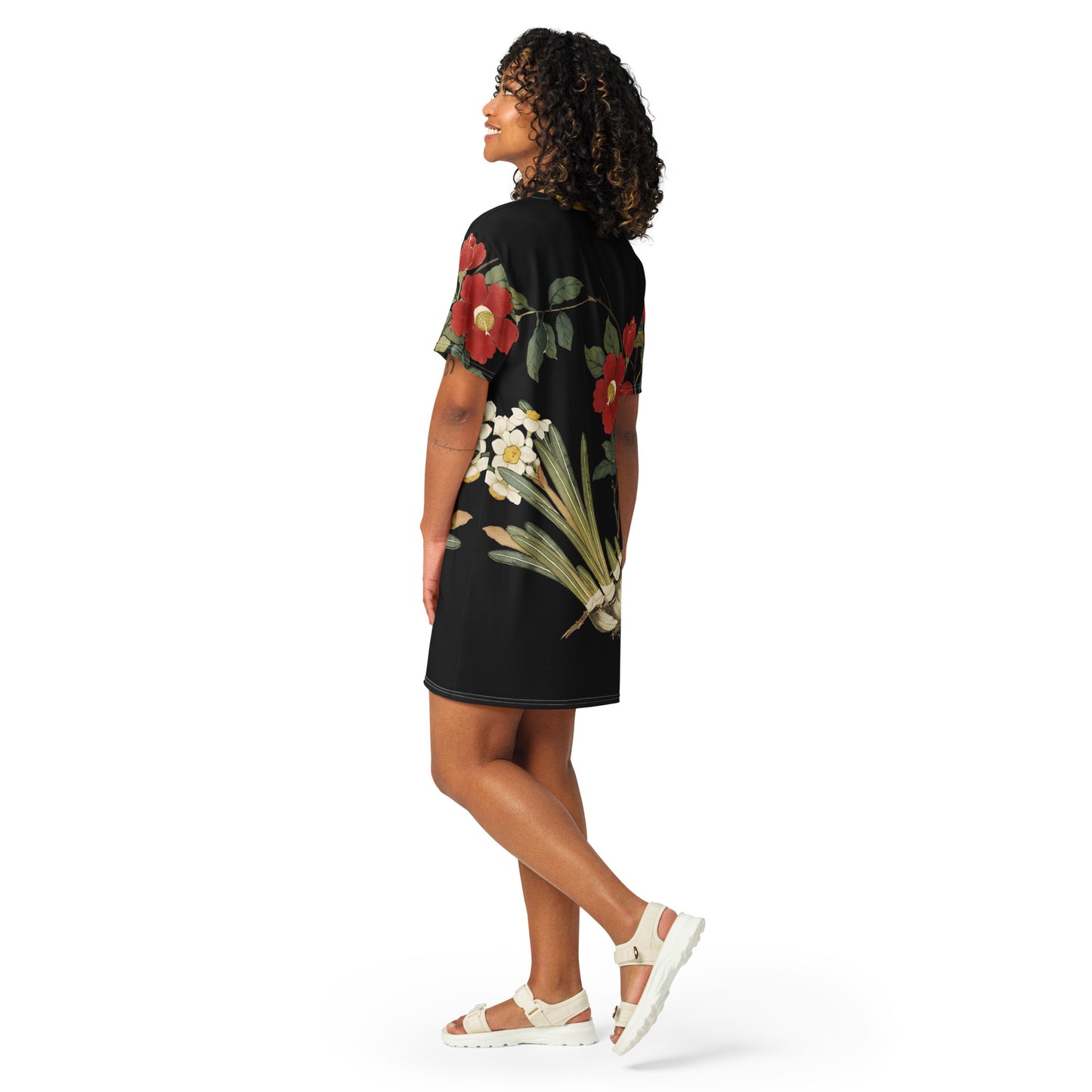 The Spirit of Flowers in Twelve Months|Narcissus and Camelia in Bloom|T-shirt dress|Black