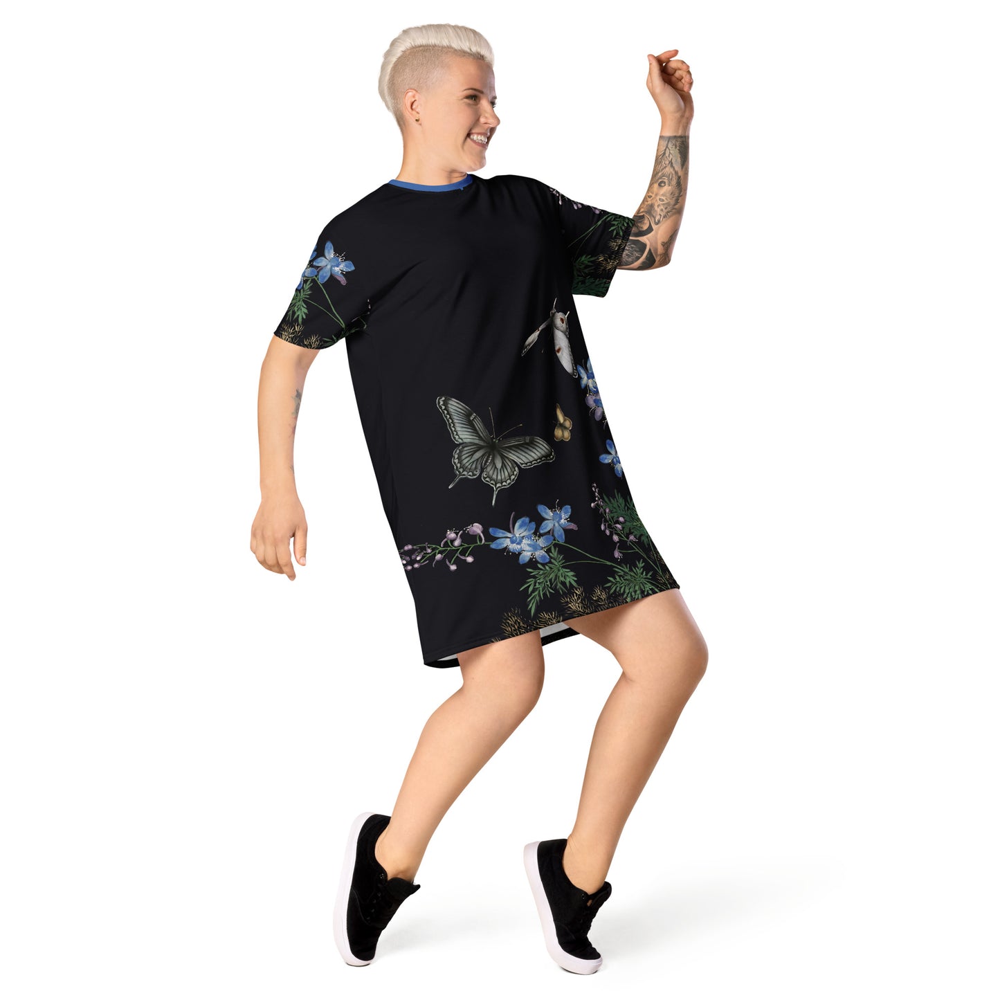 Cats And Butterflies Of Longevity|Flowers and Butterflies|T-shirt dress