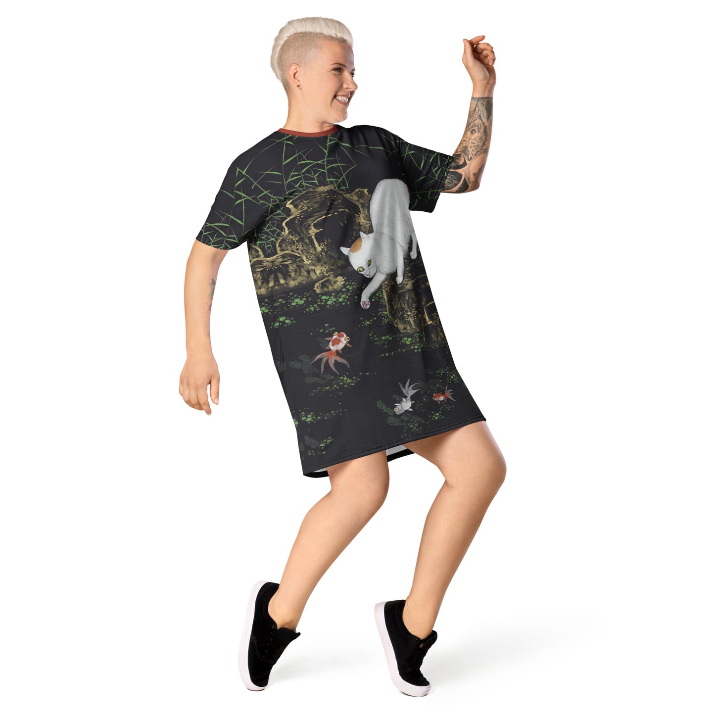 Cats And Butterflies Of Longevity|Cat with Fish and Aquatic Plants|T-shirt dress