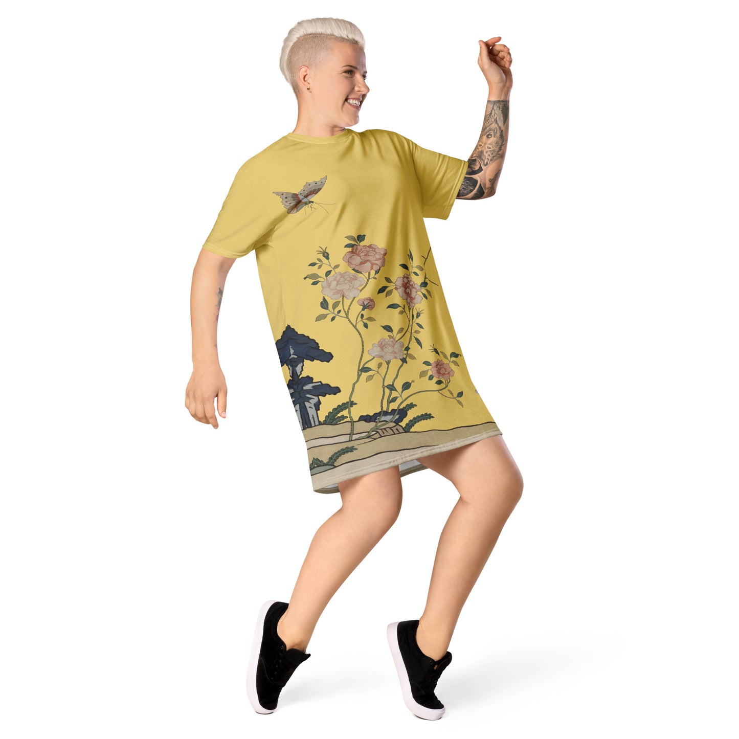 Kesi Flower Album|Red Roses|T-shirt dress|Gold