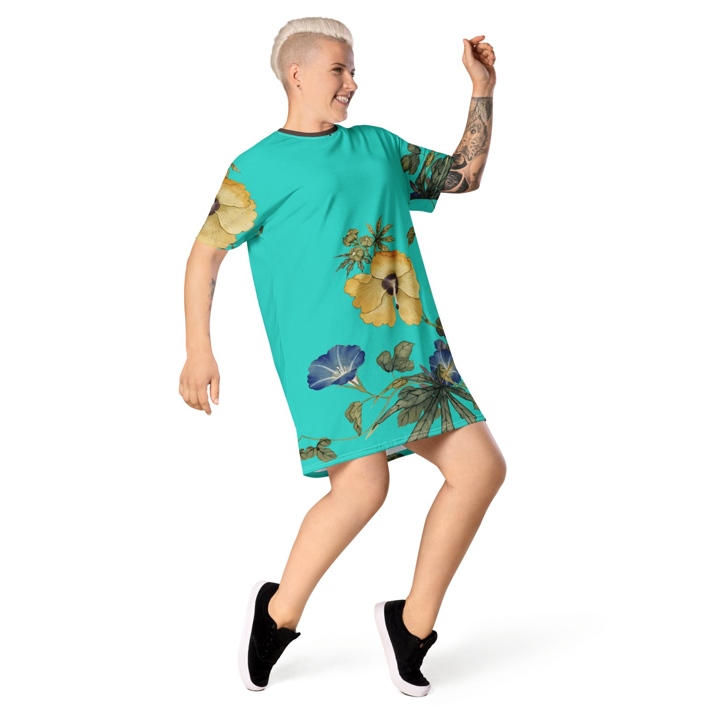 The Spirit of Flowers in Twelve Months|Okra and White-edged Morning Glory in Bloom|T-shirt dress|Turquoise