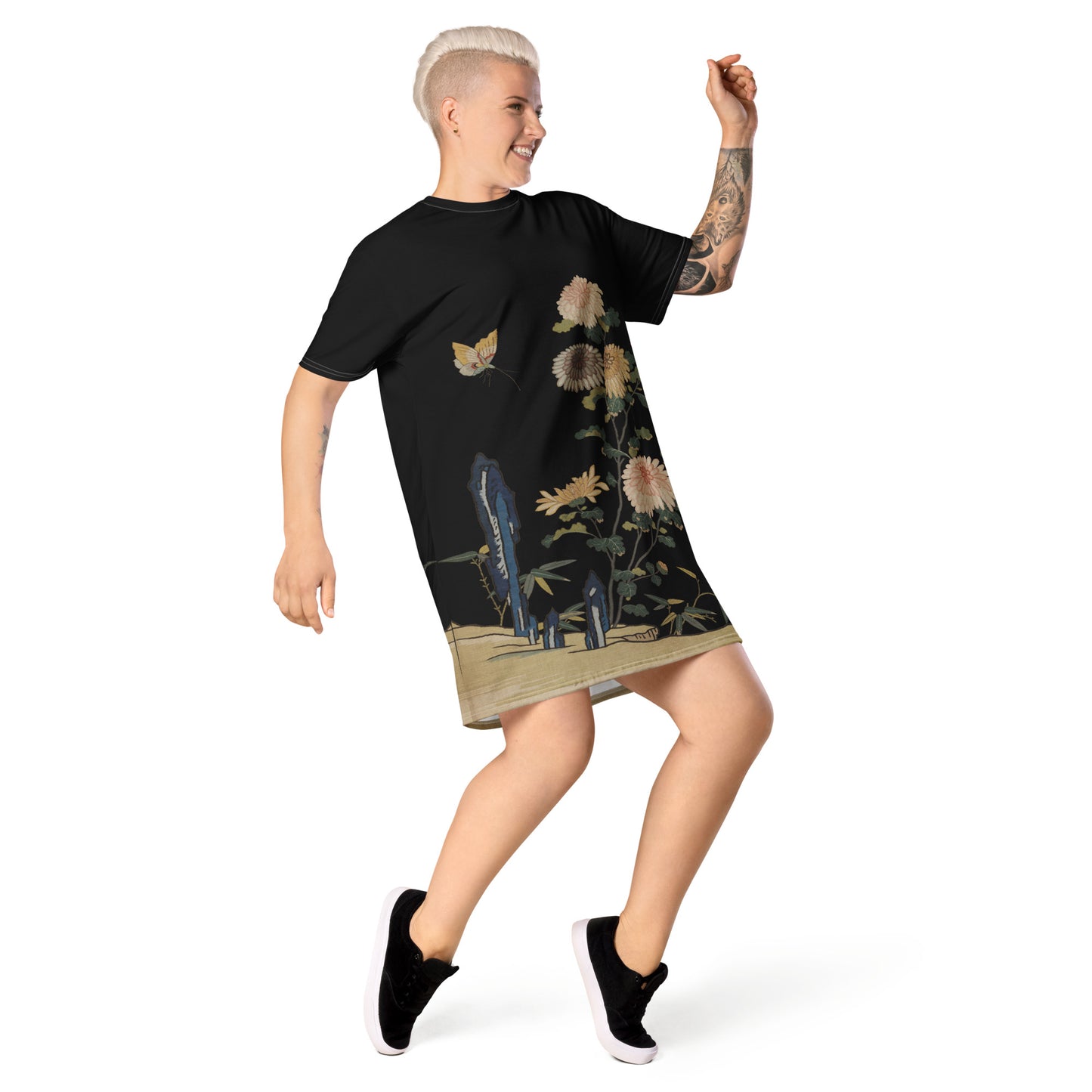 Kesi Flower Album|Chrysanthemums and Butterflies|T-shirt dress|Black