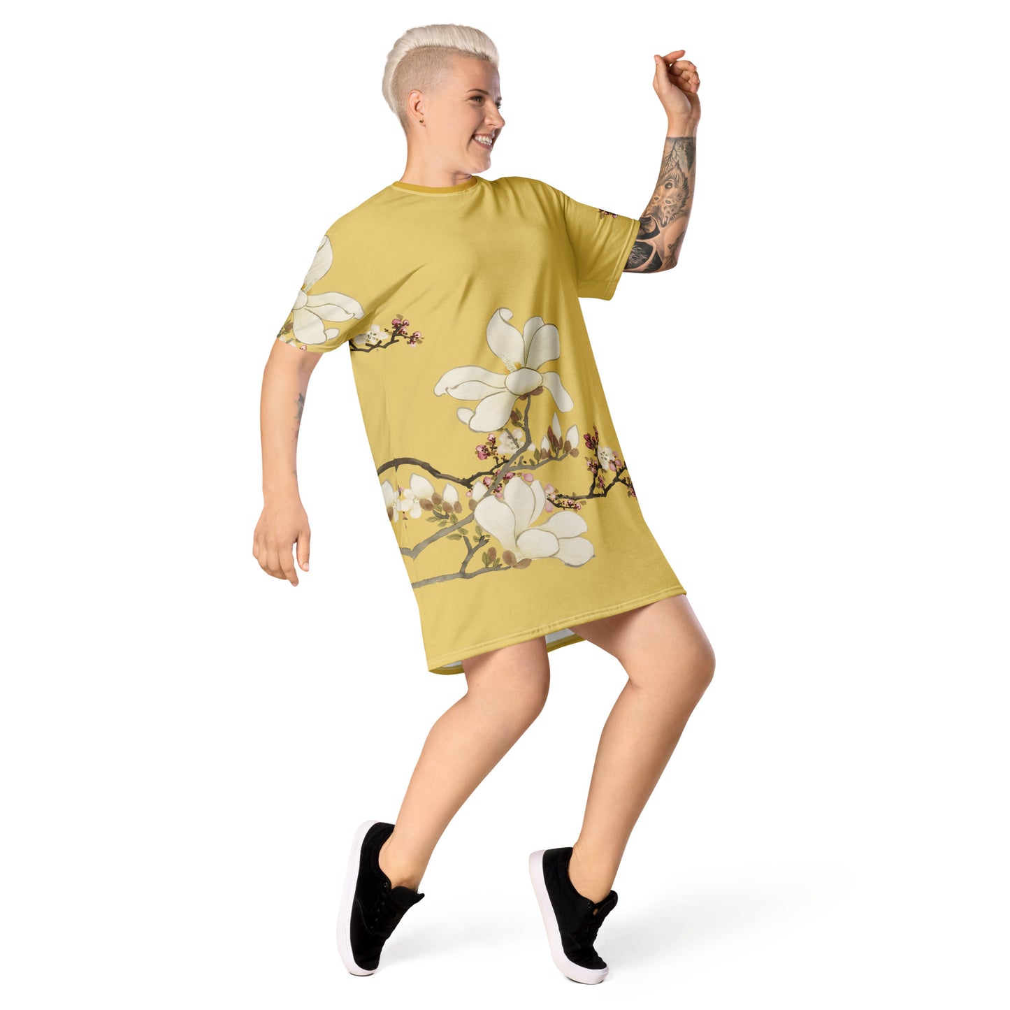 The Spirit of Flowers in Twelve Months|Apricot and Lily Magnolia in Blossom|T-shirt dress|Gold
