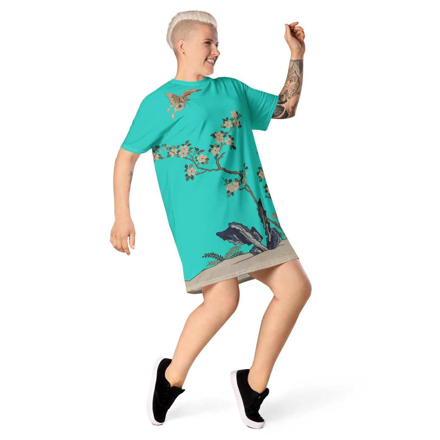 タペストリーの花|White Plum Blossoms and Butterfly|T-shirt dress|Turquoise
