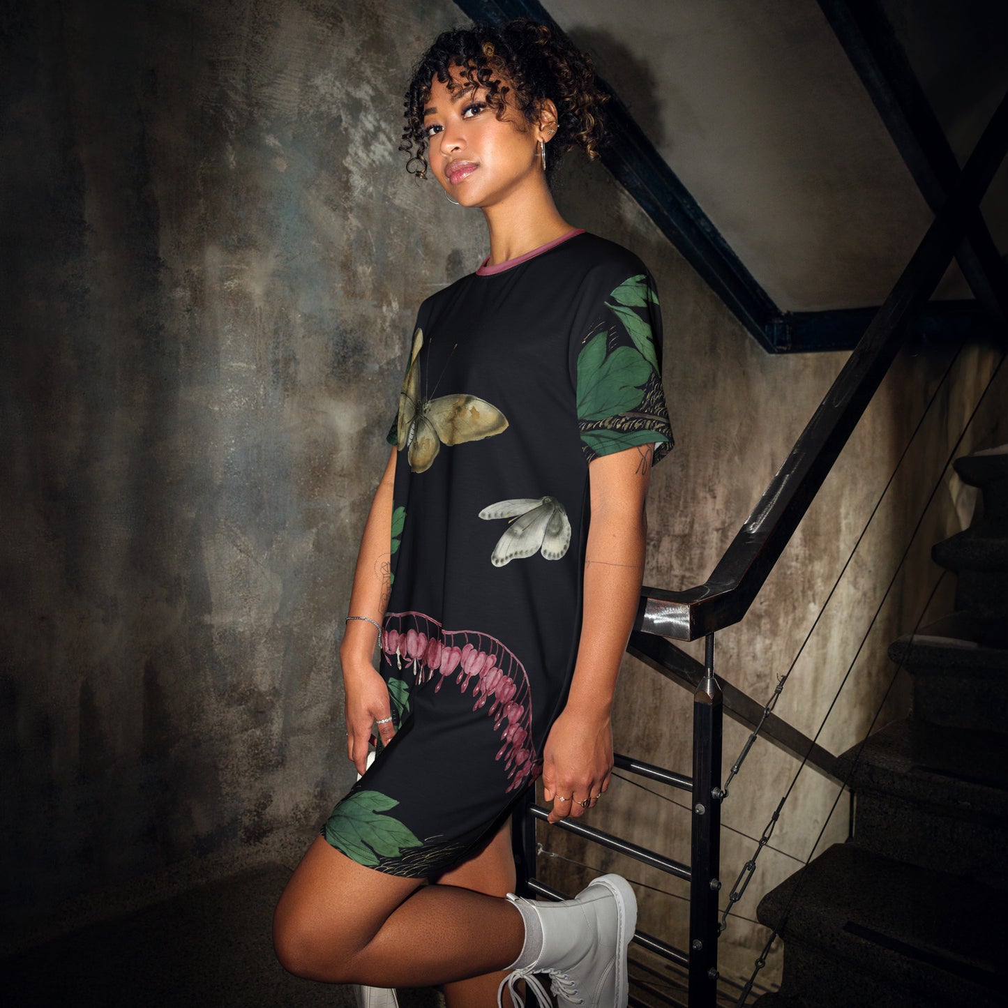 Cats And Butterflies Of Longevity|Butterflies and Bleeding Hearts in Bloom|T-shirt dress