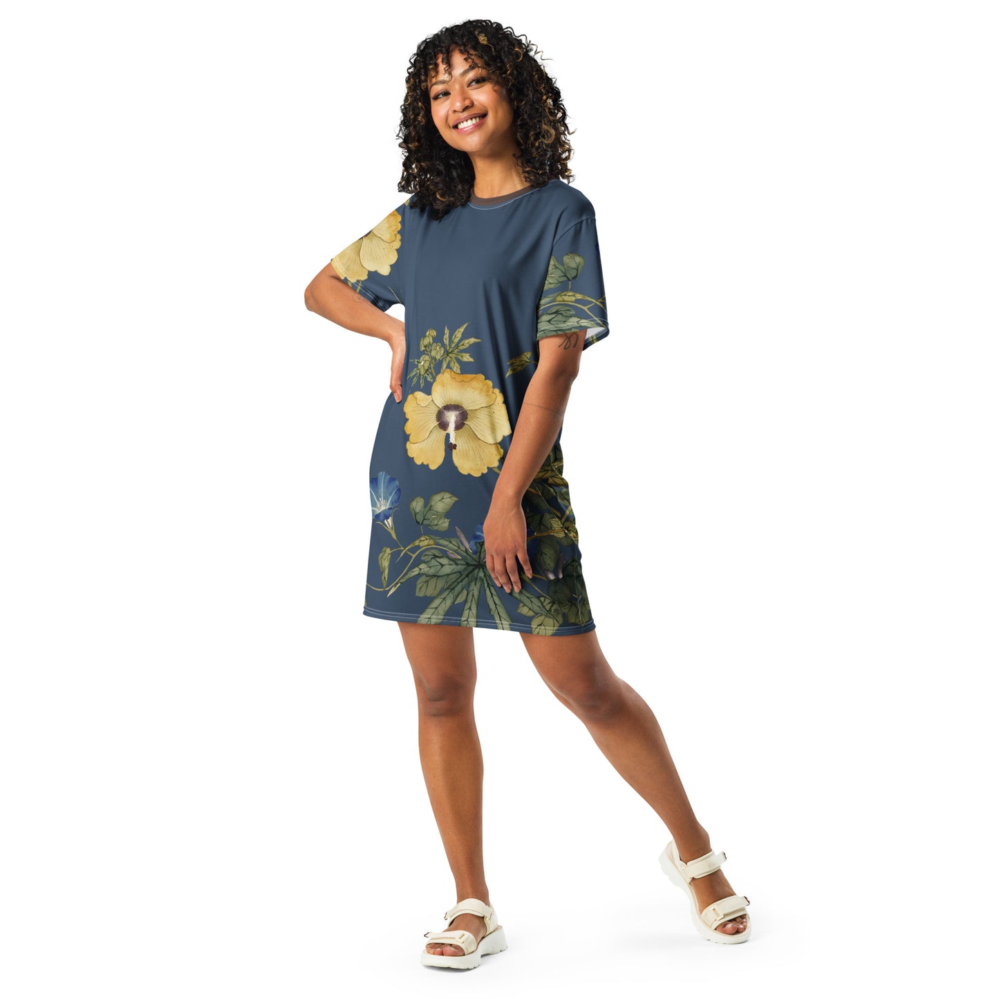 The Spirit of Flowers in Twelve Months|Okra and White-edged Morning Glory in Bloom|T-shirt dress|Dark blue