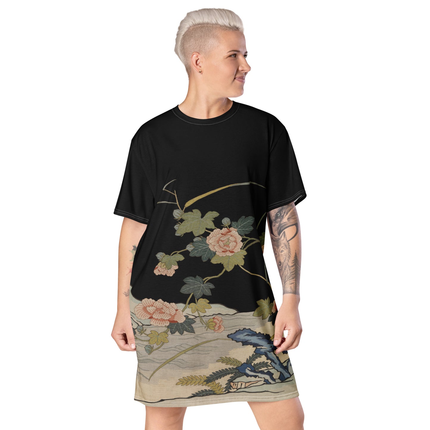 Kesi Flower Album|Hibiscus by the Water|T-shirt dress|Black