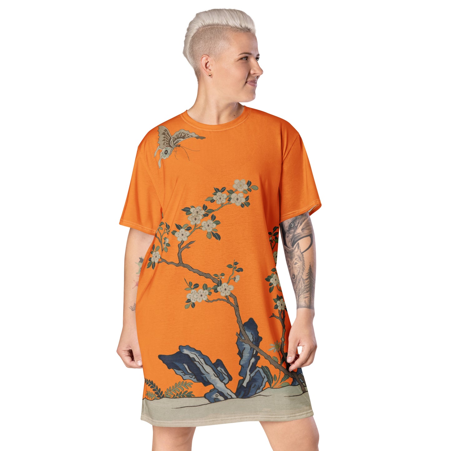 タペストリーの花|White Plum Blossoms and Butterfly|T-shirt dress|Orange