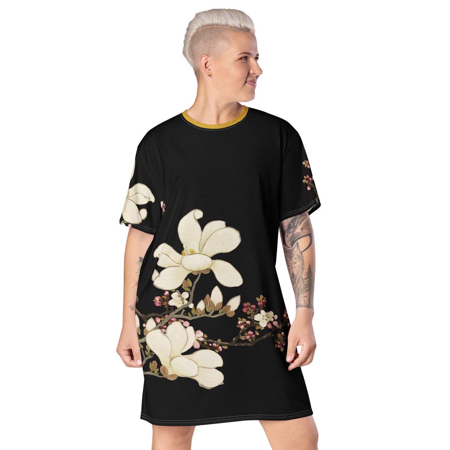 The Spirit of Flowers in Twelve Months|Apricot and Lily Magnolia in Blossom|T-shirt dress|Black