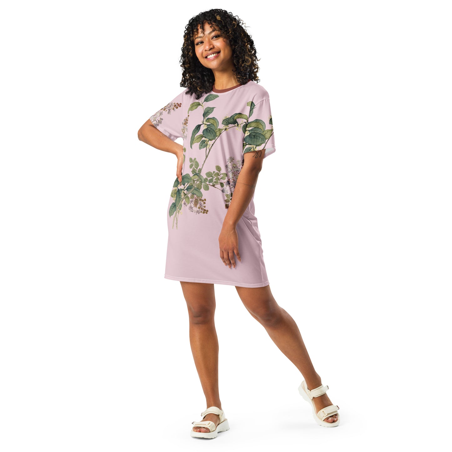 The Spirit of Flowers in Twelve Months|Osmanthus and Crape Myrtle in Bloom|T-shirt dress|Pale pinkish gray