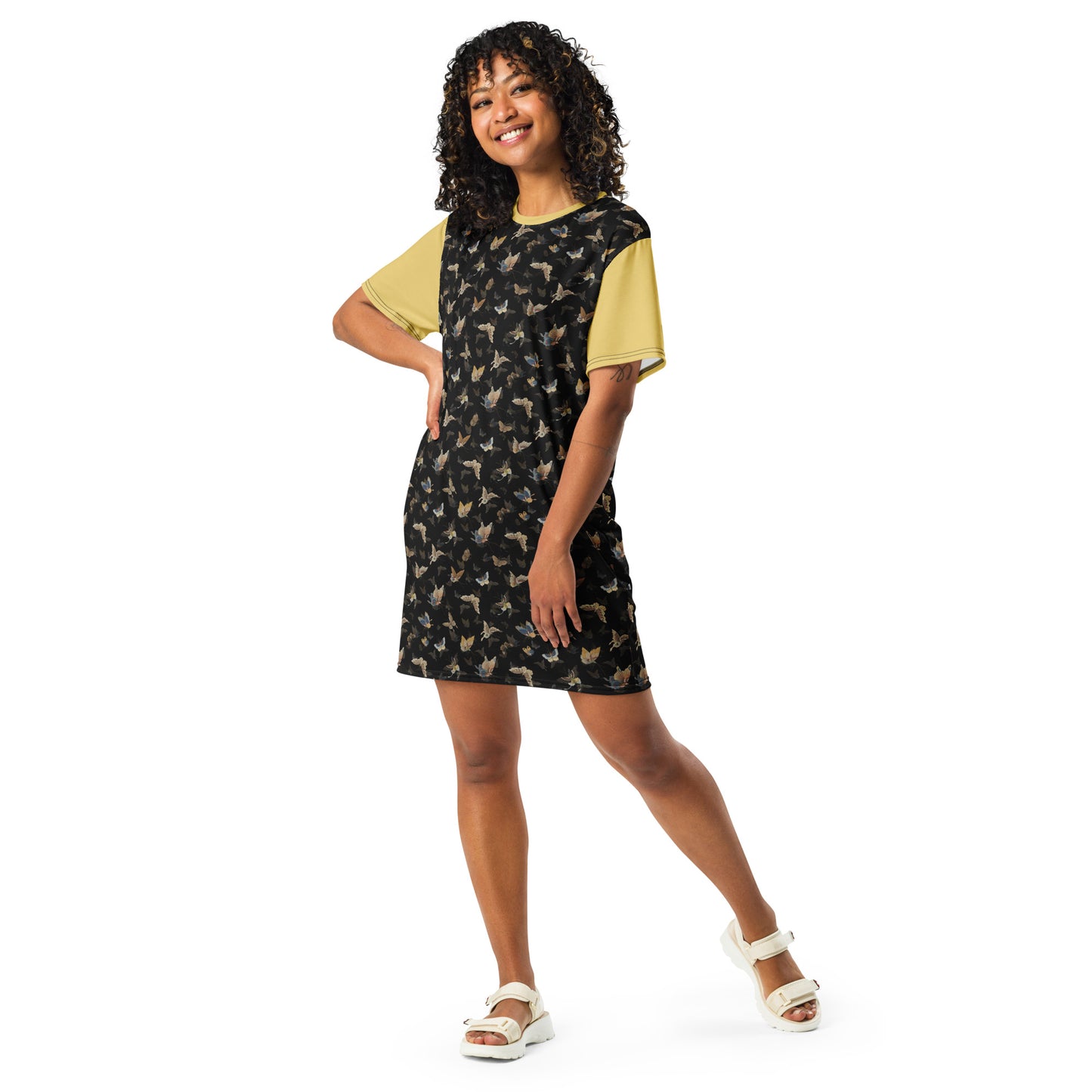 Butterfly dancing|T-shirt dress|Black