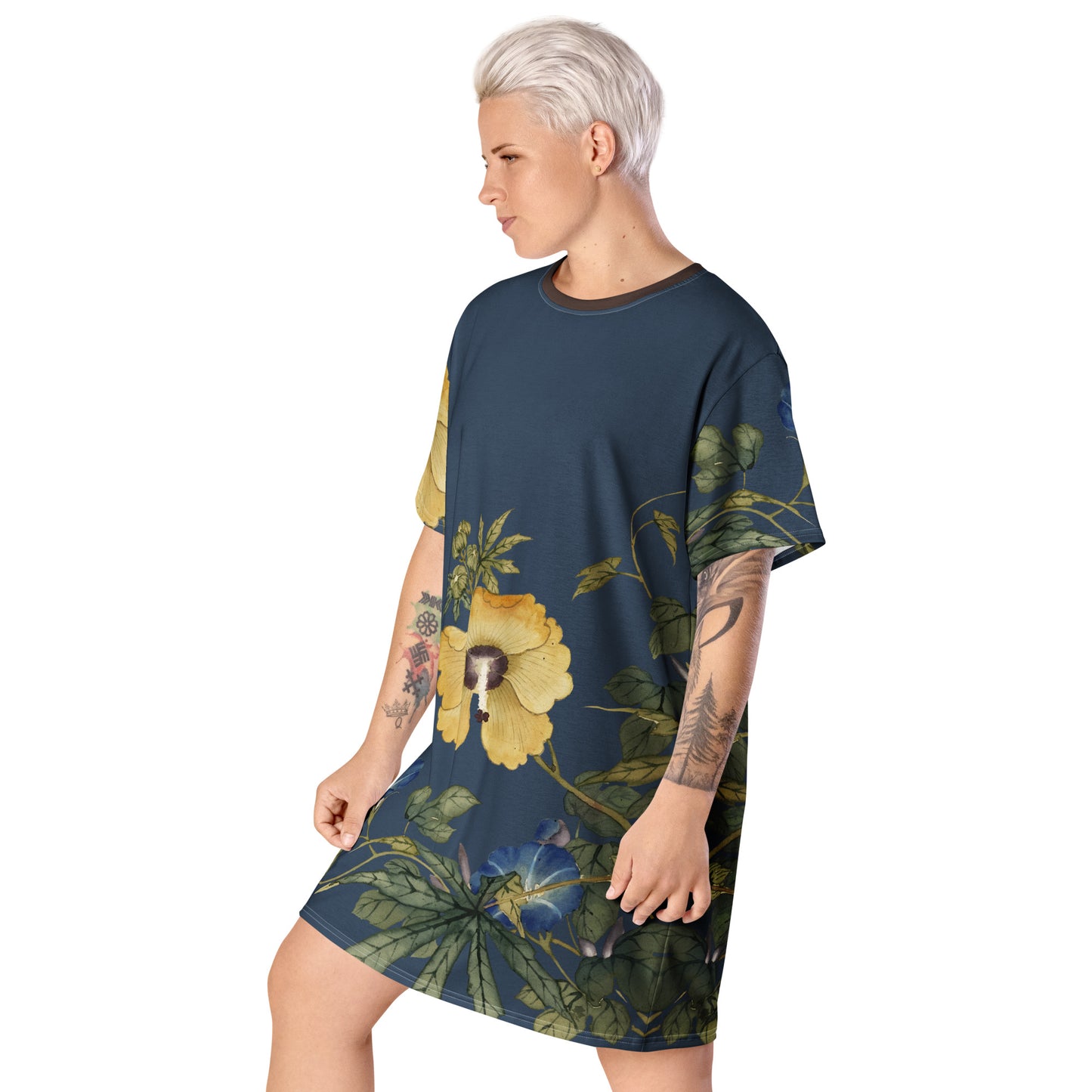 The Spirit of Flowers in Twelve Months|Okra and White-edged Morning Glory in Bloom|T-shirt dress|Dark blue