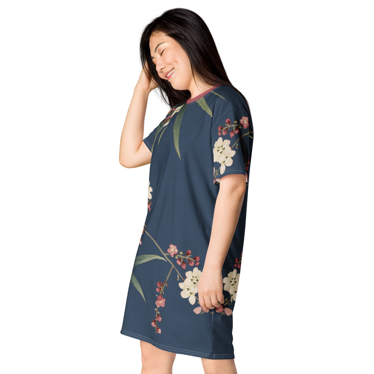 The Spirit of Flowers in Twelve Months|Crimson Plum Blossom and Lush Green Bamboo|T-shirt dress|Dark blue