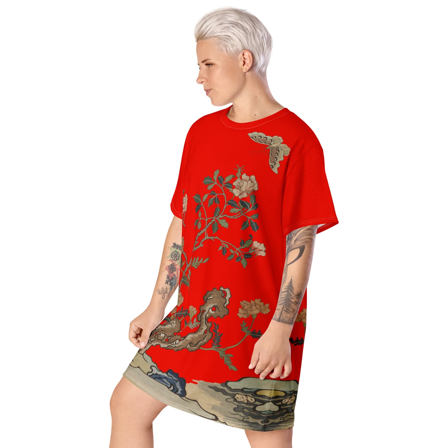 タペストリーの花|椿と蝶|Tシャツドレス|Garnet red
