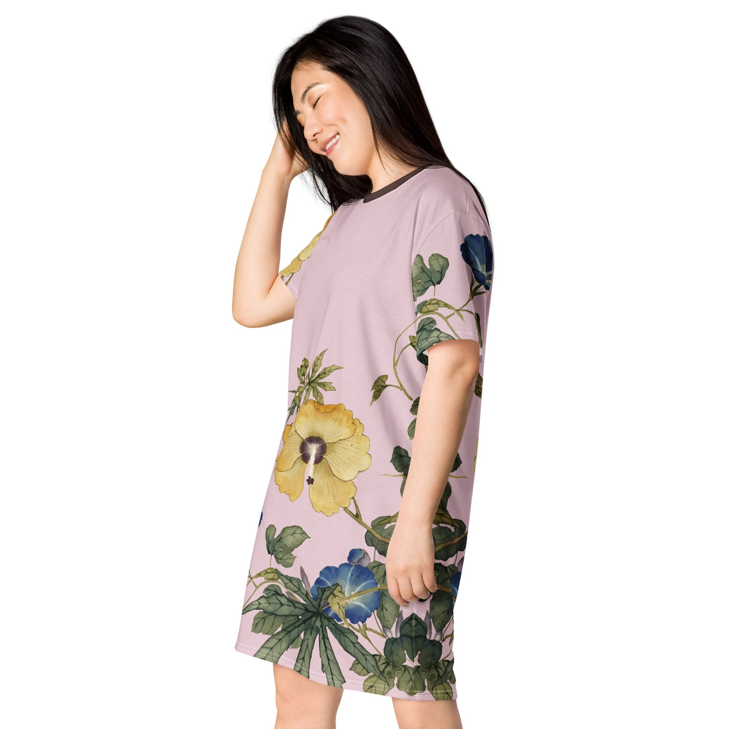 The Spirit of Flowers in Twelve Months|Okra and White-edged Morning Glory in Bloom|T-shirt dress|Pale pinkish gray