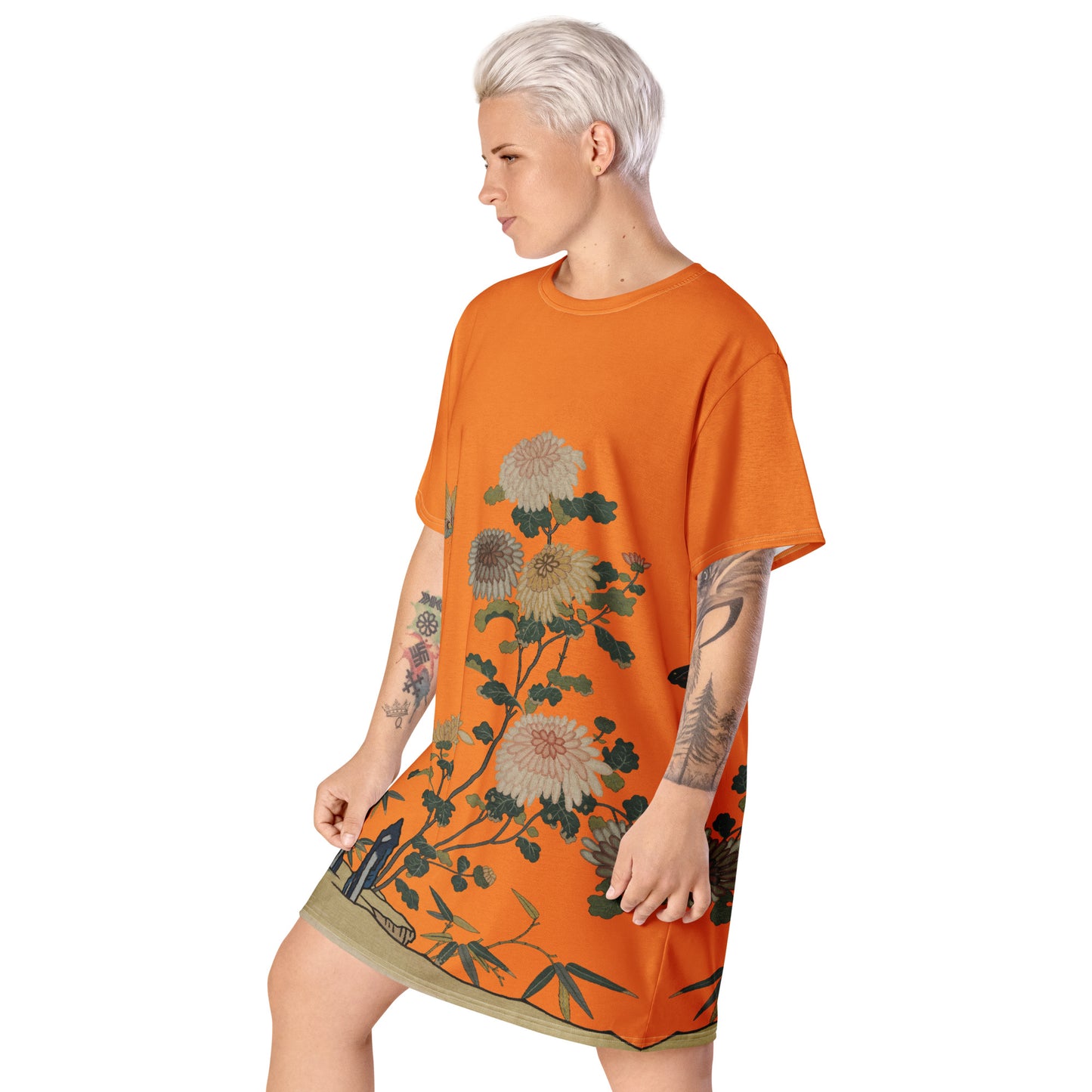 タペストリーの花|Chrysanthemums and Butterflies|T-shirt dress|Orange