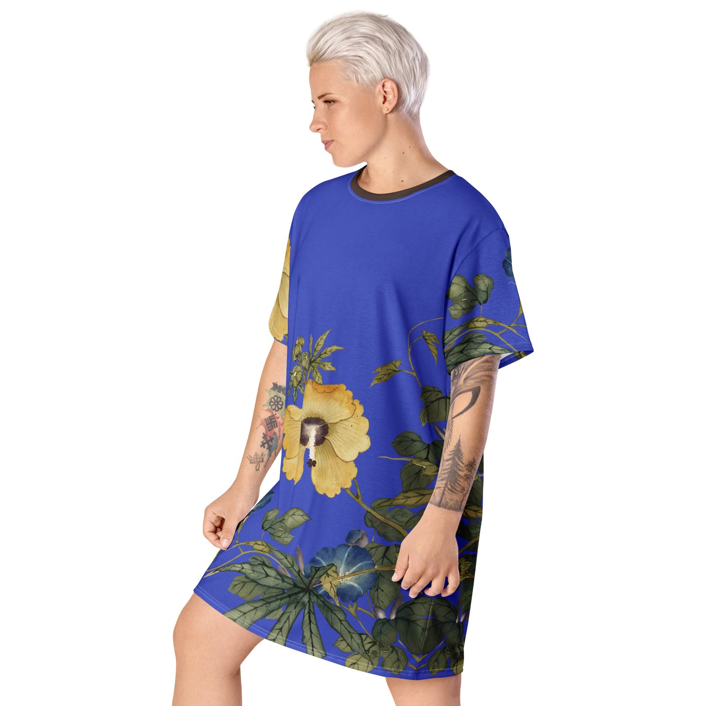 The Spirit of Flowers in Twelve Months|Okra and White-edged Morning Glory in Bloom|T-shirt dress|Royal blue