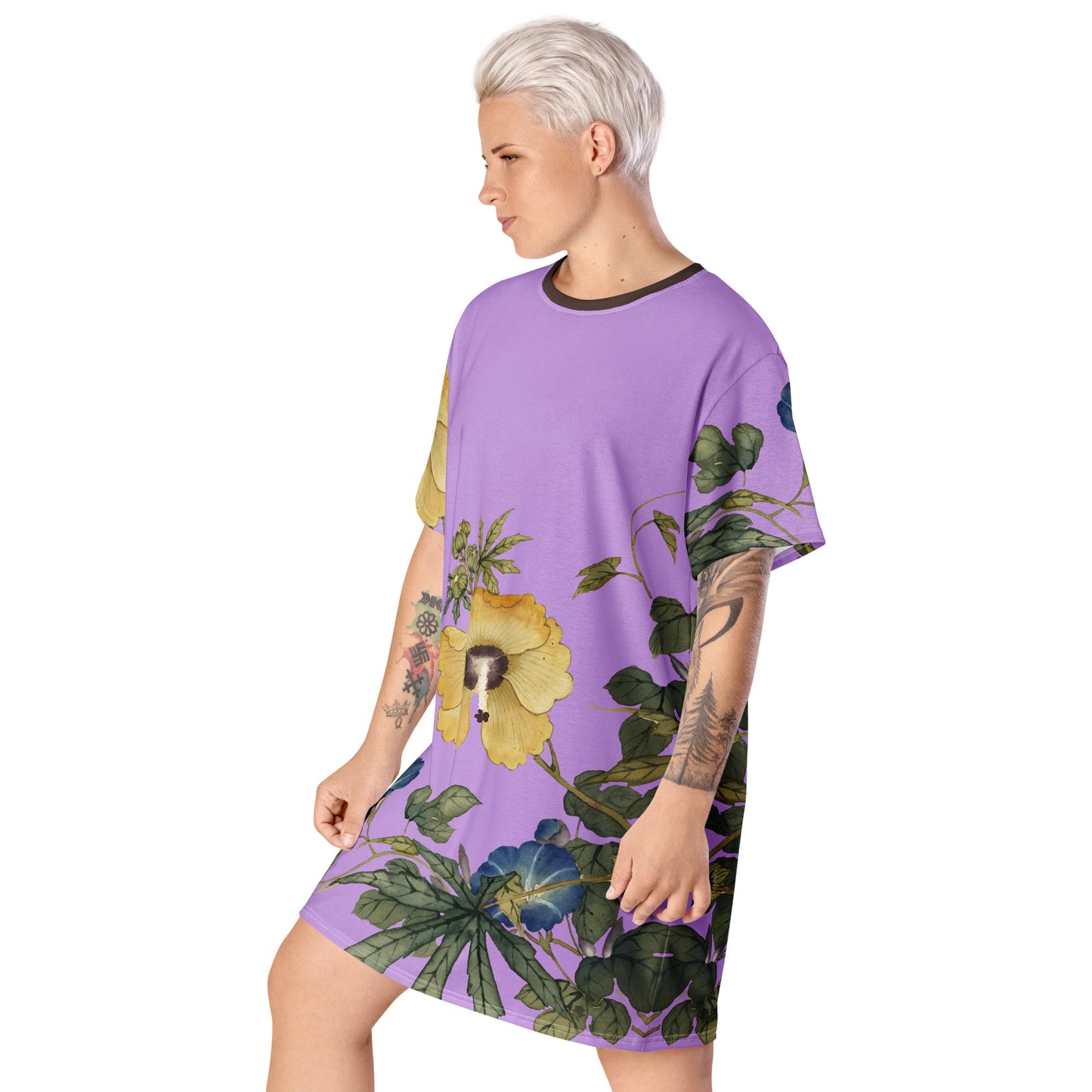 The Spirit of Flowers in Twelve Months|Okra and White-edged Morning Glory in Bloom|T-shirt dress|Lilac