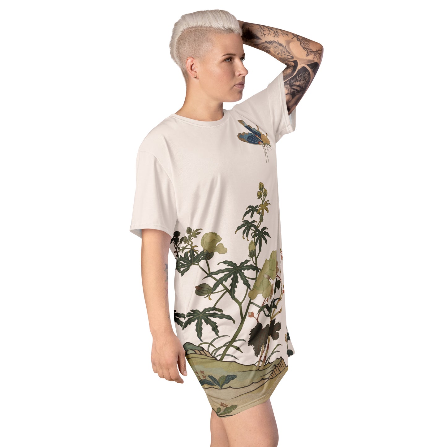 Kesi Flower Album|Hibiscus and Begonia Blossoms|T-shirt dress|Fish belly white