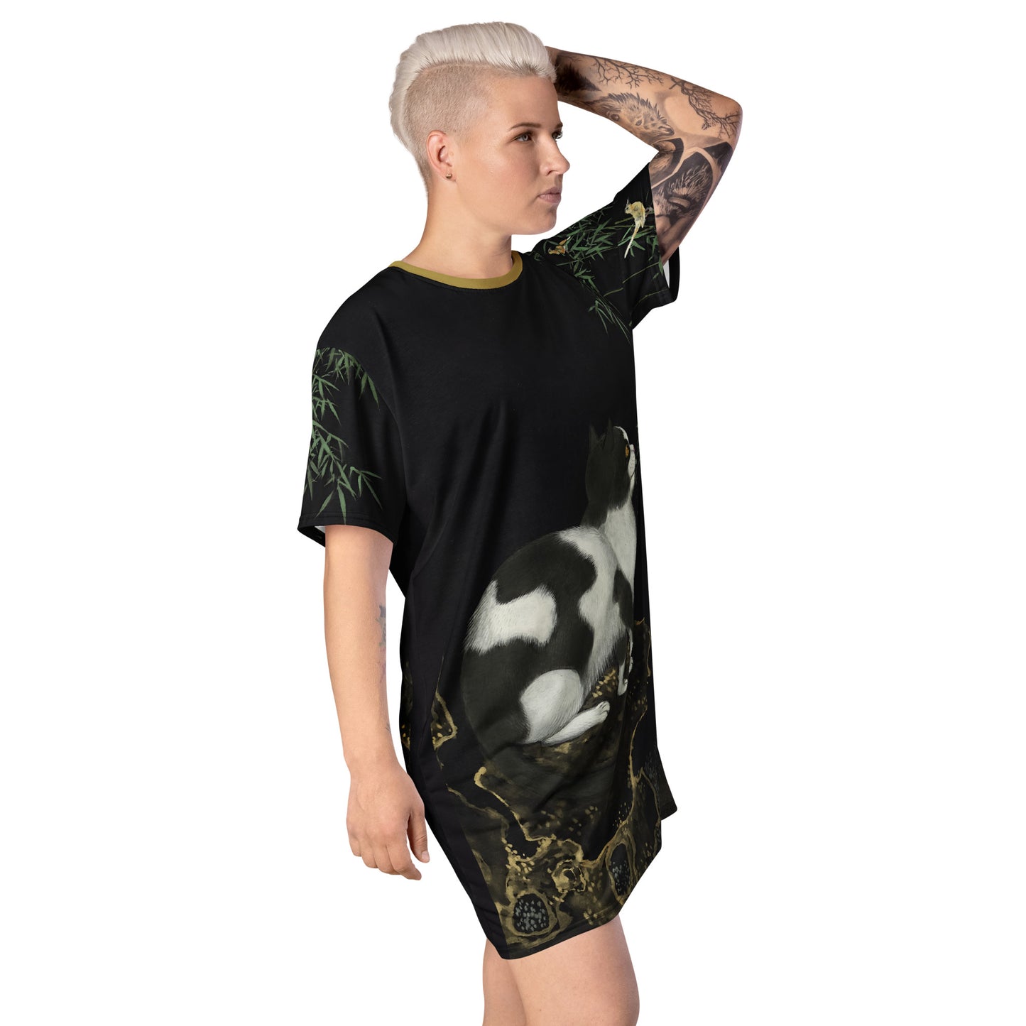 Cats And Butterflies Of Longevity|A Cat and Two Orioles|T-shirt dress