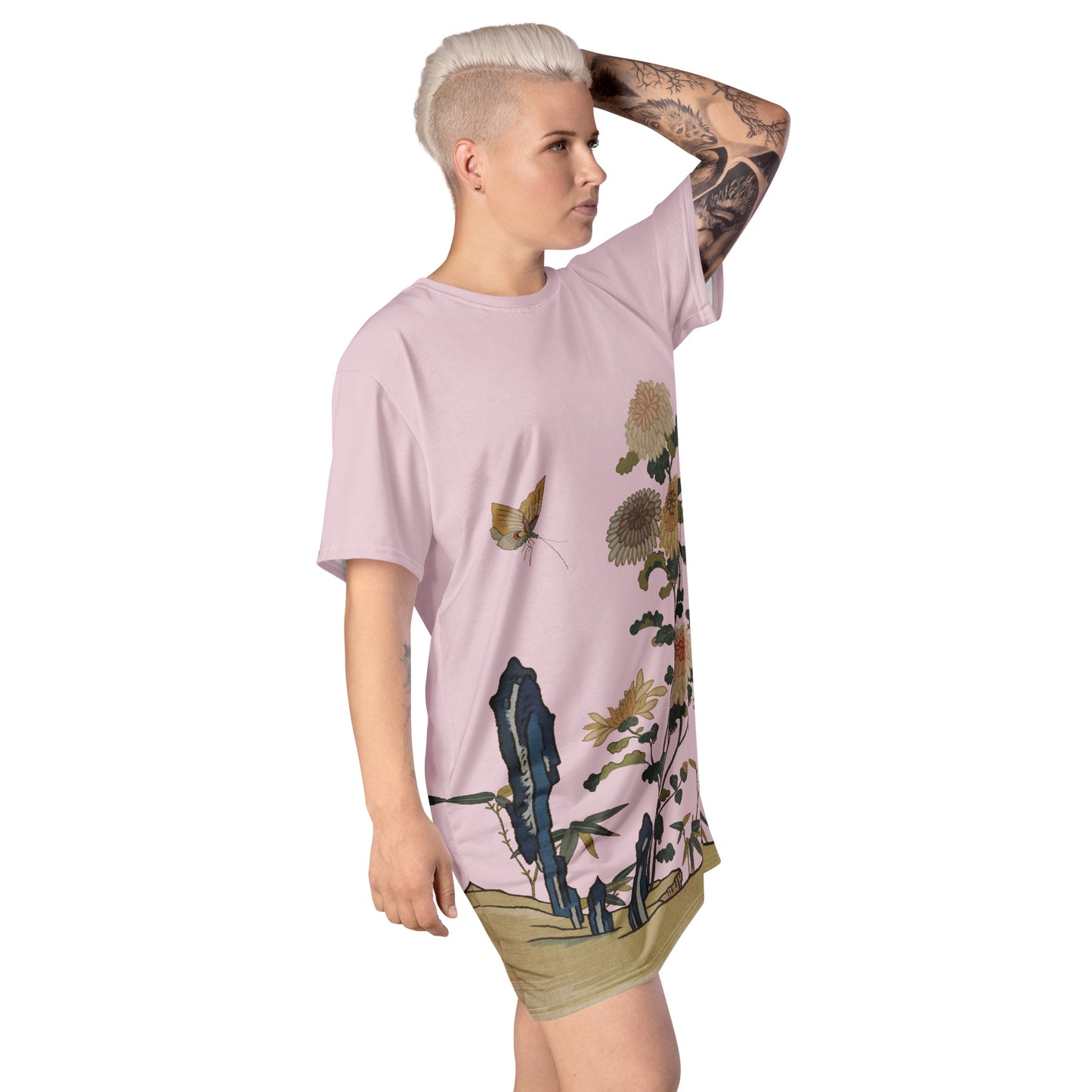 Kesi Flower Album|Chrysanthemums and Butterflies|T-shirt dress|Pale pinkish gray
