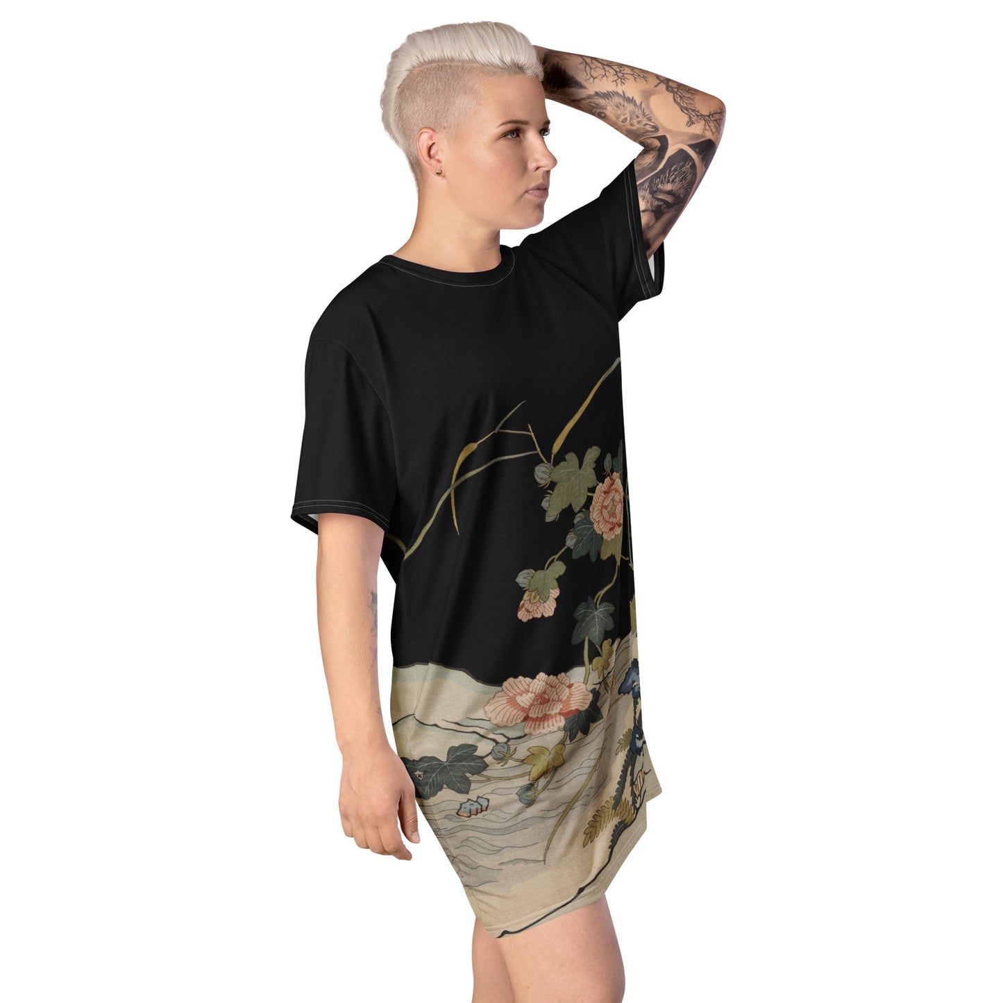 Kesi Flower Album|Hibiscus by the Water|T-shirt dress|Black
