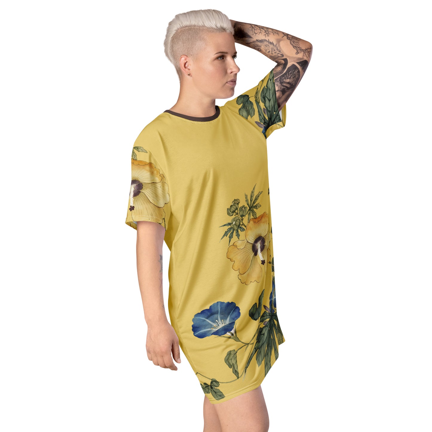 The Spirit of Flowers in Twelve Months|Okra and White-edged Morning Glory in Bloom|T-shirt dress|Gold