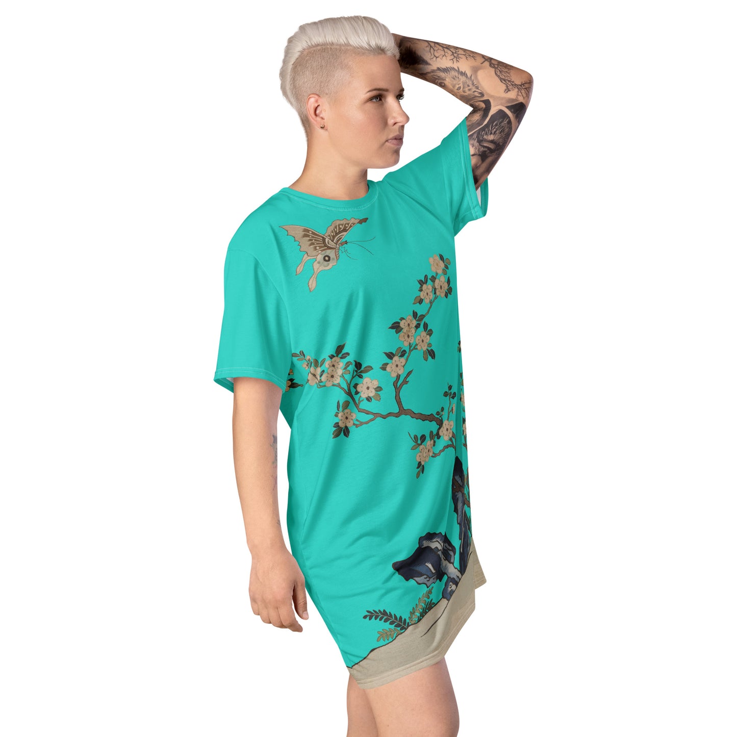 タペストリーの花|White Plum Blossoms and Butterfly|T-shirt dress|Turquoise