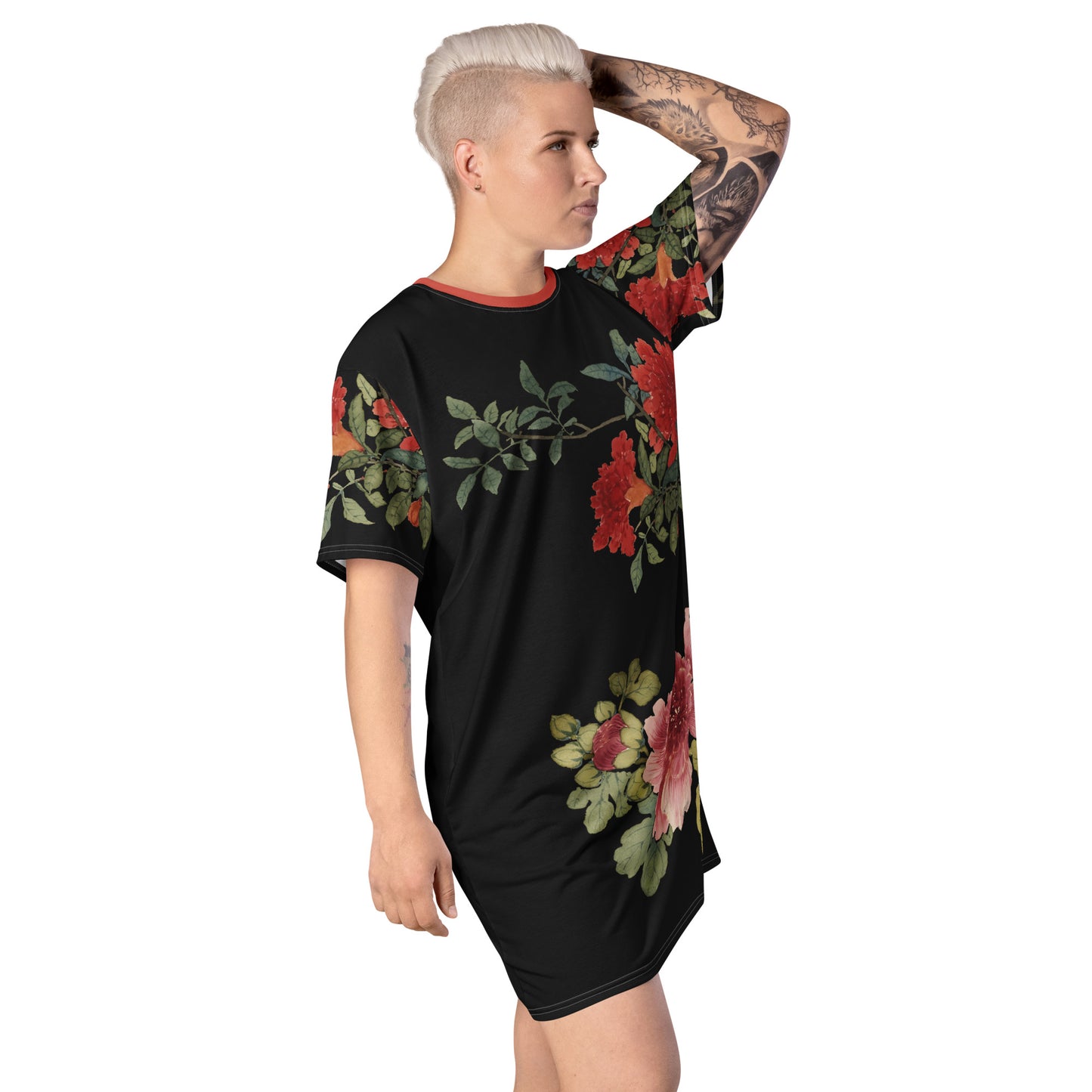 The Spirit of Flowers in Twelve Months|Hollyhock and Pomegranate in Bloom|T-shirt dress|Black
