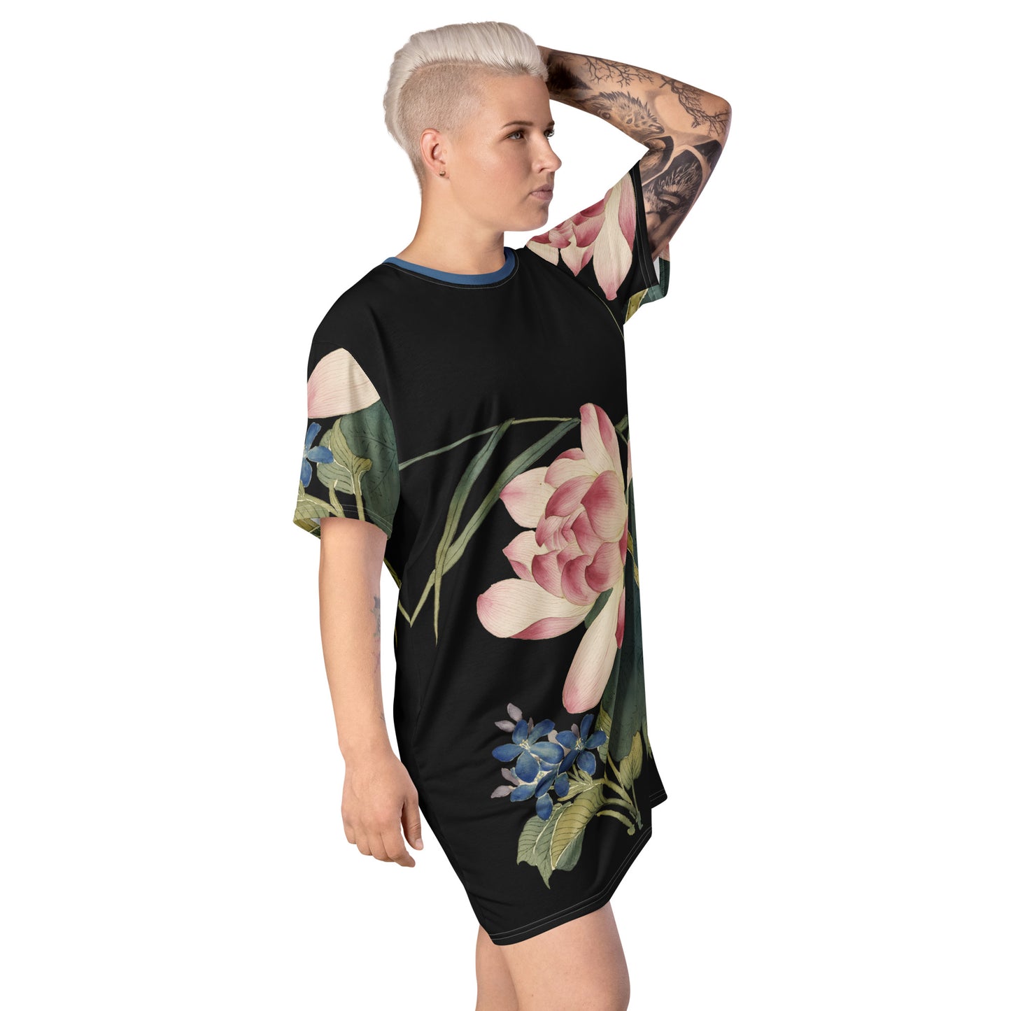 The Spirit of Flowers in Twelve Months|Lotus in Bloom|T-shirt dress|Black