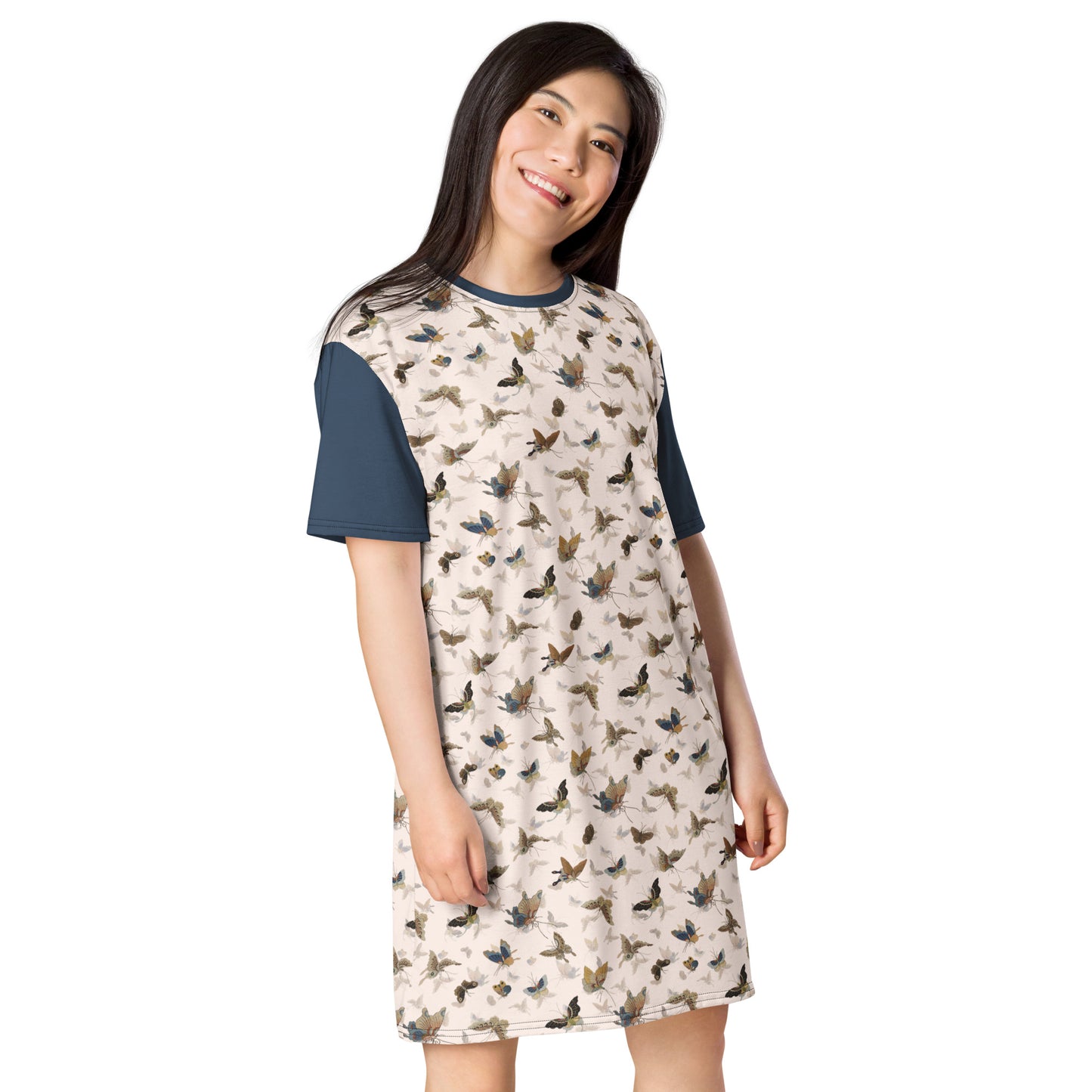 Butterfly dancing|T-shirt dress|Fish belly white