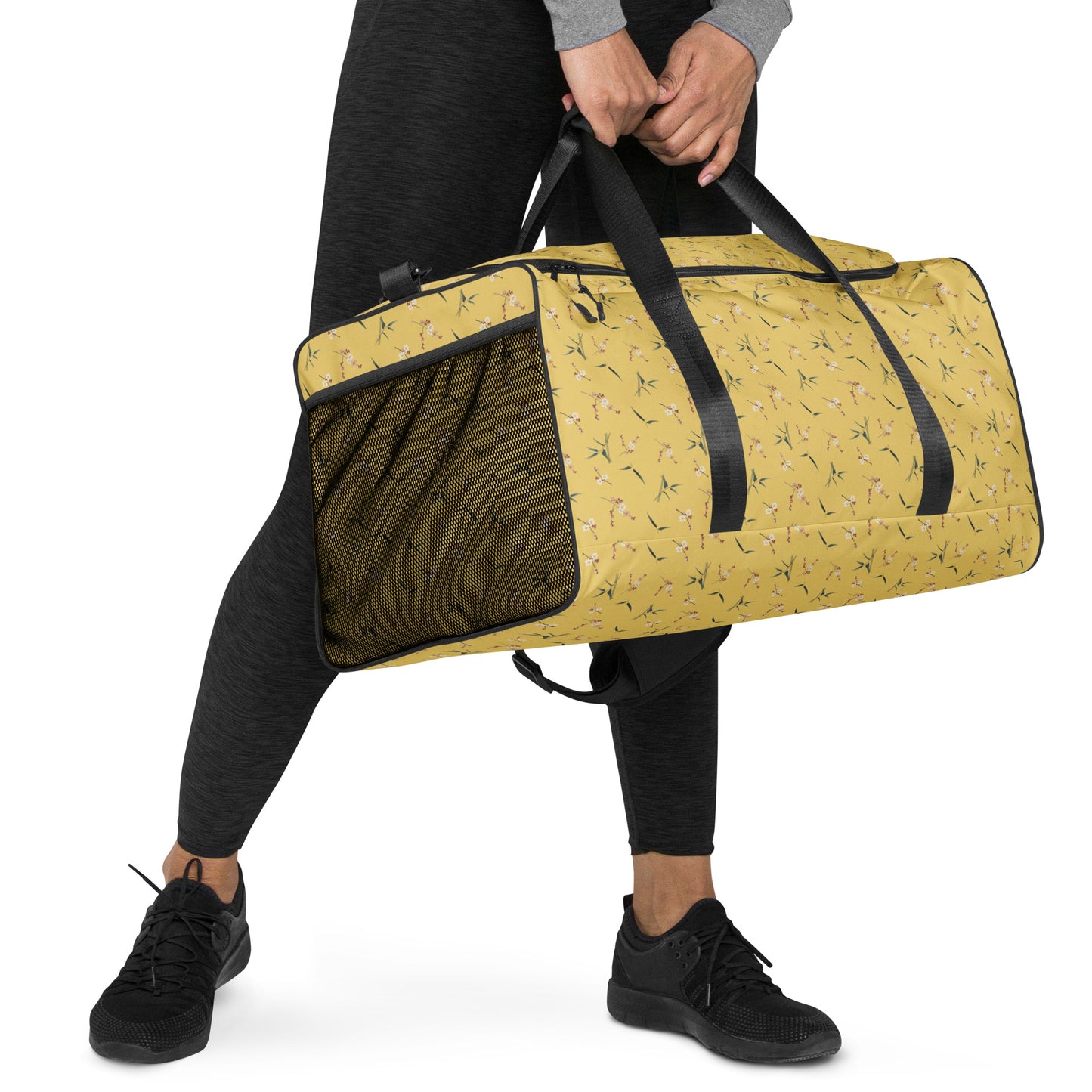 The Spirit of Flowers in Twelve Months｜Crimson Plum Blossom and Lush Green Bamboo｜Duffle bag｜seamless print｜Gold