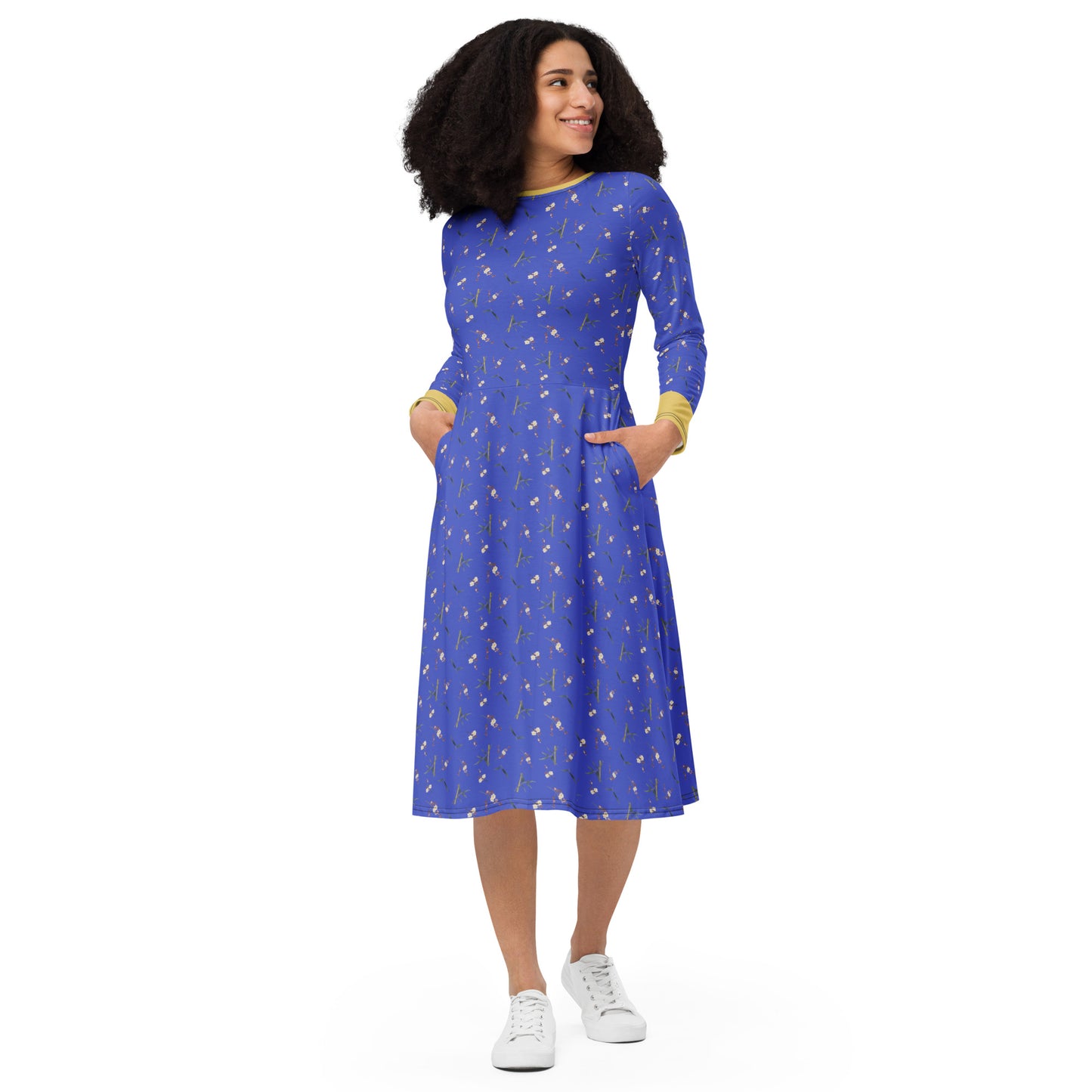 The Spirit of Flowers in Twelve Months｜Crimson Plum Blossom and Lush Green Bamboo｜Long sleeve midi dress｜seamless print｜Royal blue