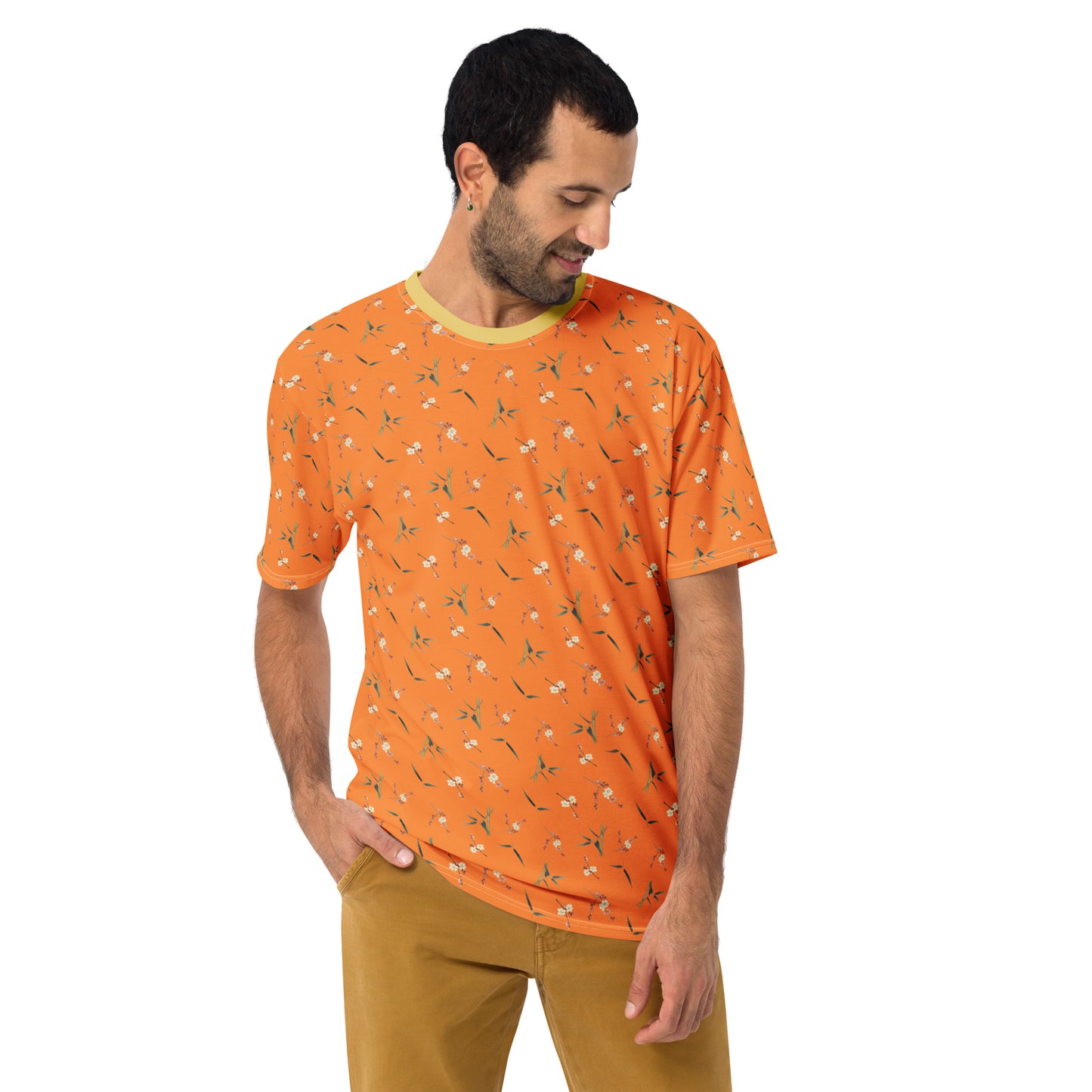 12月の花神様｜Crimson Plum Blossom and Lush Green Bamboo｜Men's t-shirt｜seamless print｜Orange