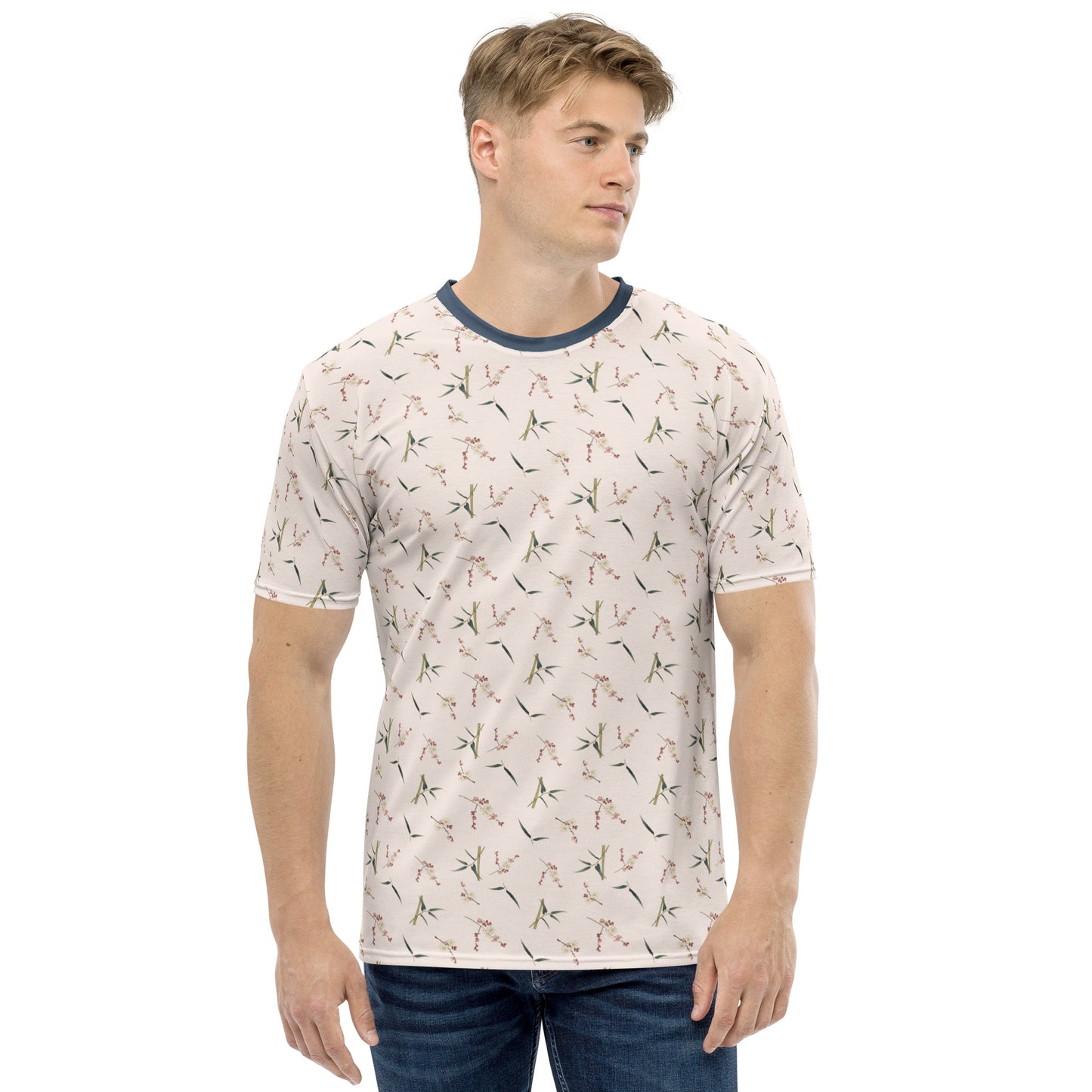 The Spirit of Flowers in Twelve Months｜Crimson Plum Blossom and Lush Green Bamboo｜Men's t-shirt｜seamless print｜Fish belly white