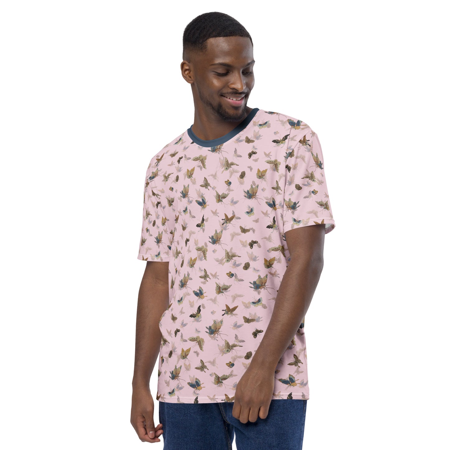 Butterfly dancing｜Men's t-shirt｜Pale pinkish gray