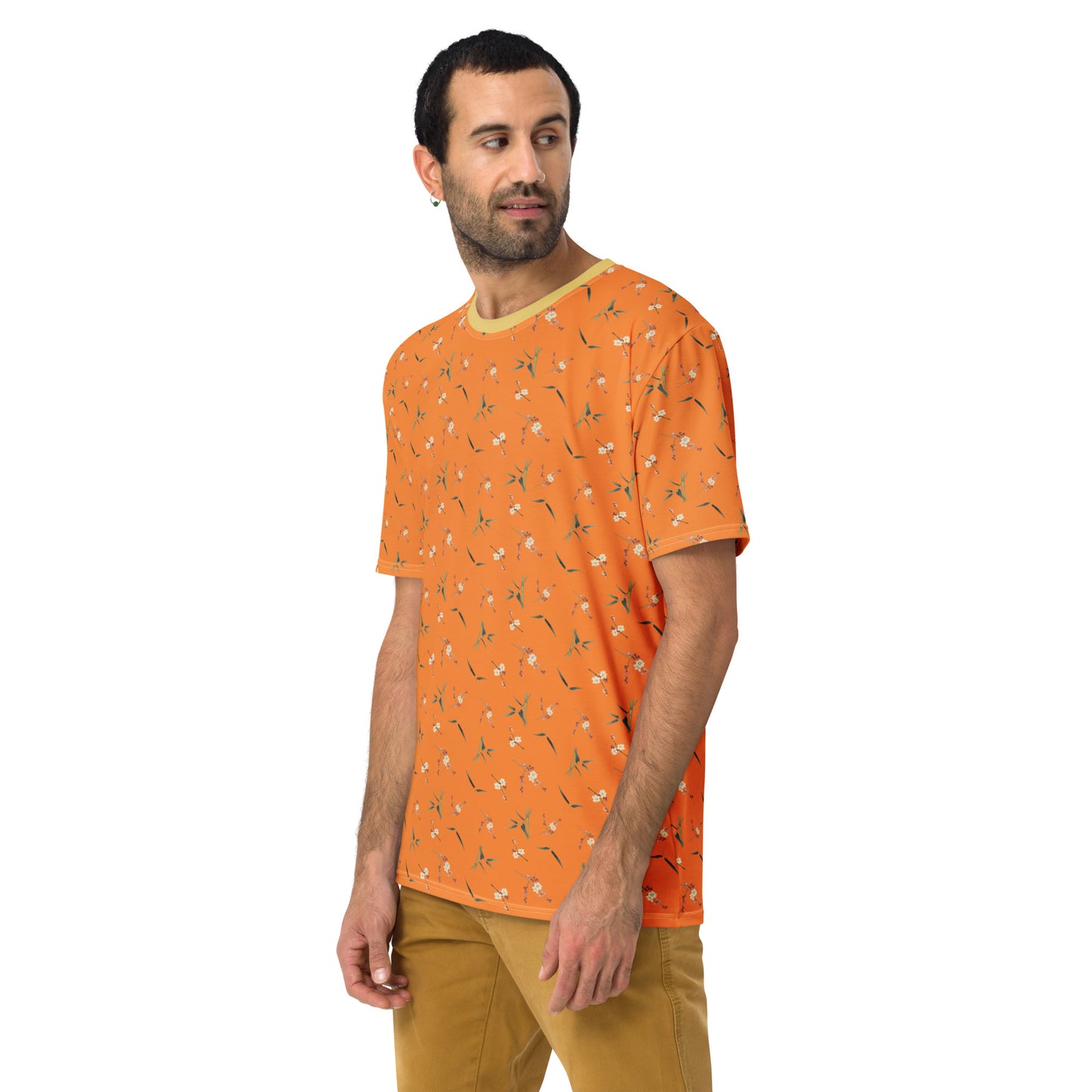 12月の花神様｜Crimson Plum Blossom and Lush Green Bamboo｜Men's t-shirt｜seamless print｜Orange