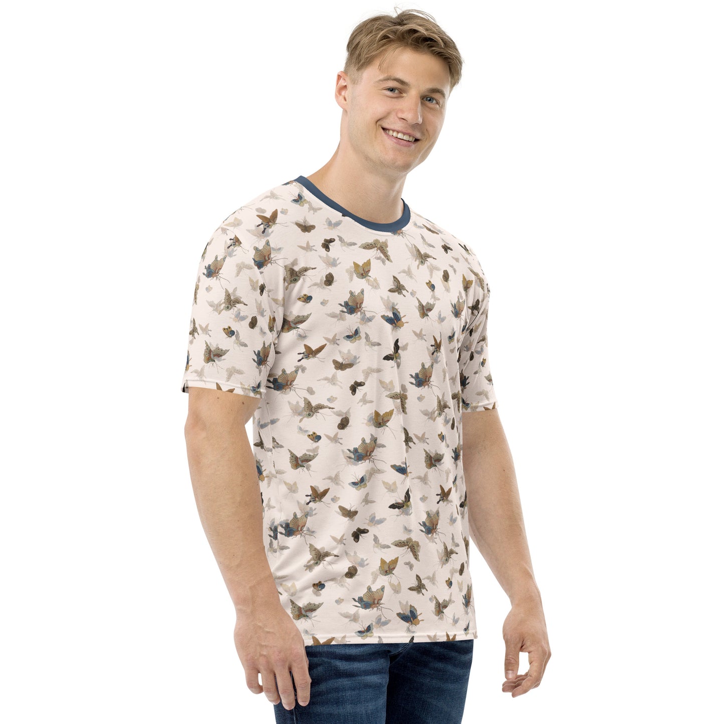 Butterfly dancing｜Men's t-shirt｜Fish belly white