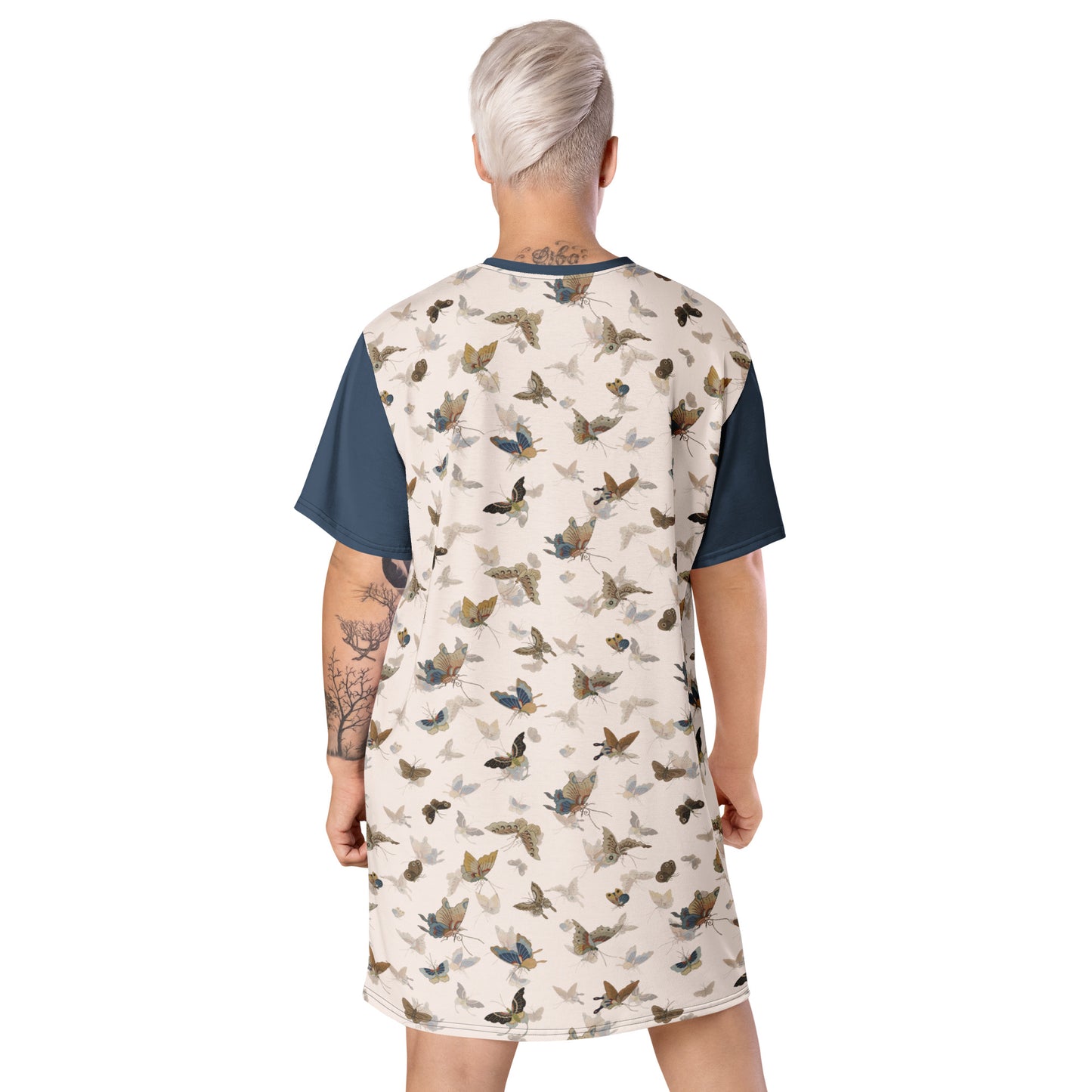 Butterfly dancing｜T-shirt dress｜Fish belly white