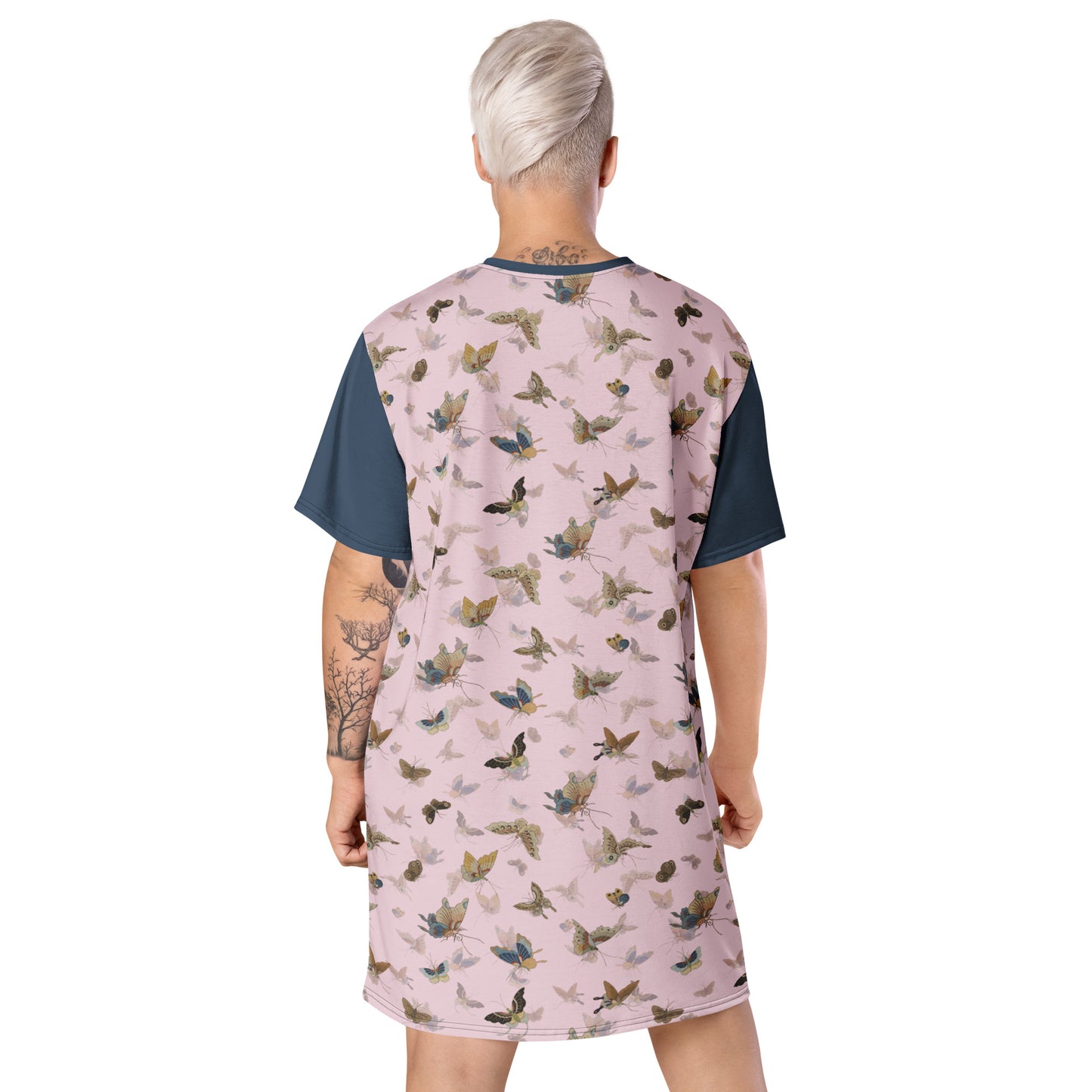 Butterfly dancing｜T-shirt dress｜Pale pinkish gray