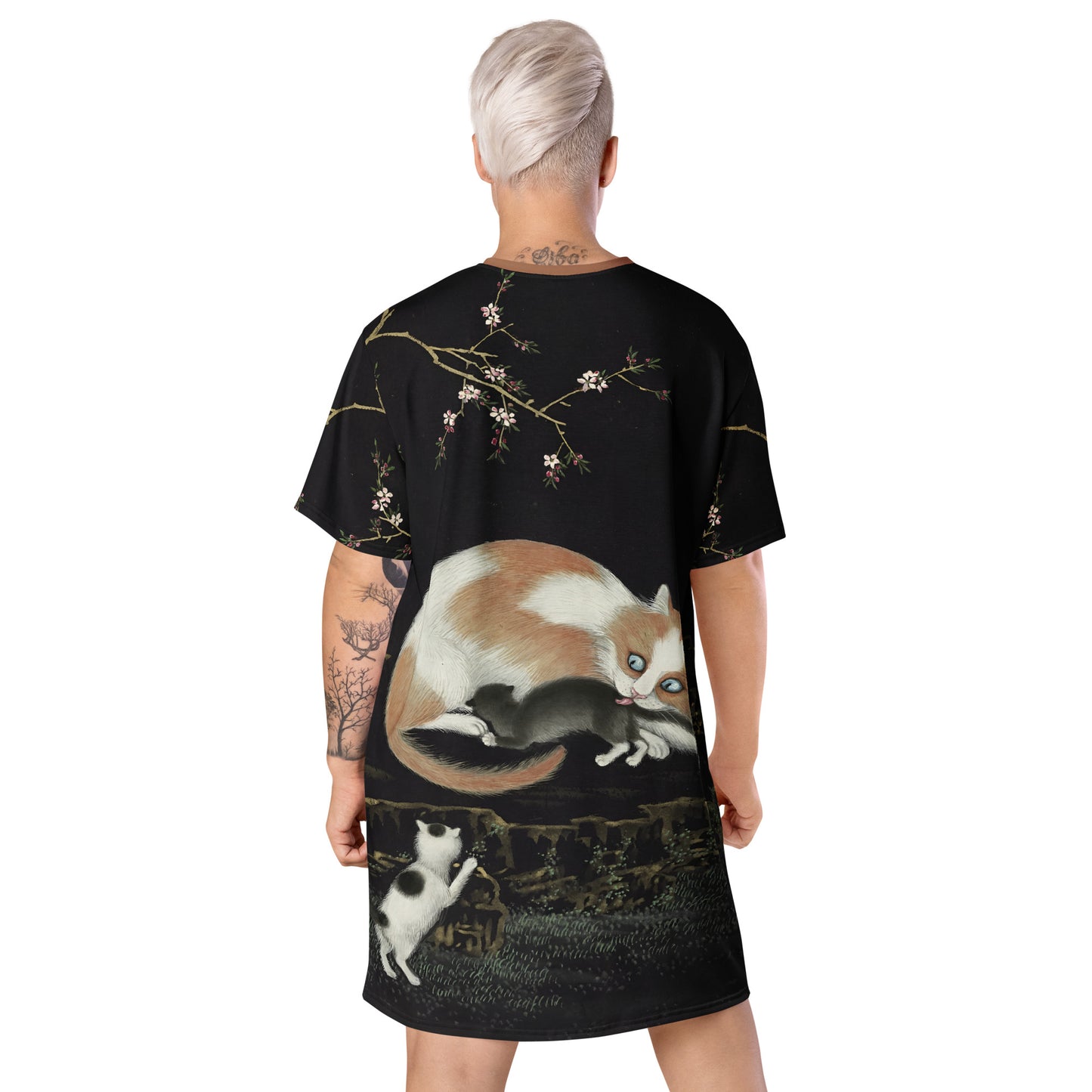 Cats And Butterflies Of Longevity｜Cats amidst the Peach Blossoms｜T-shirt dress